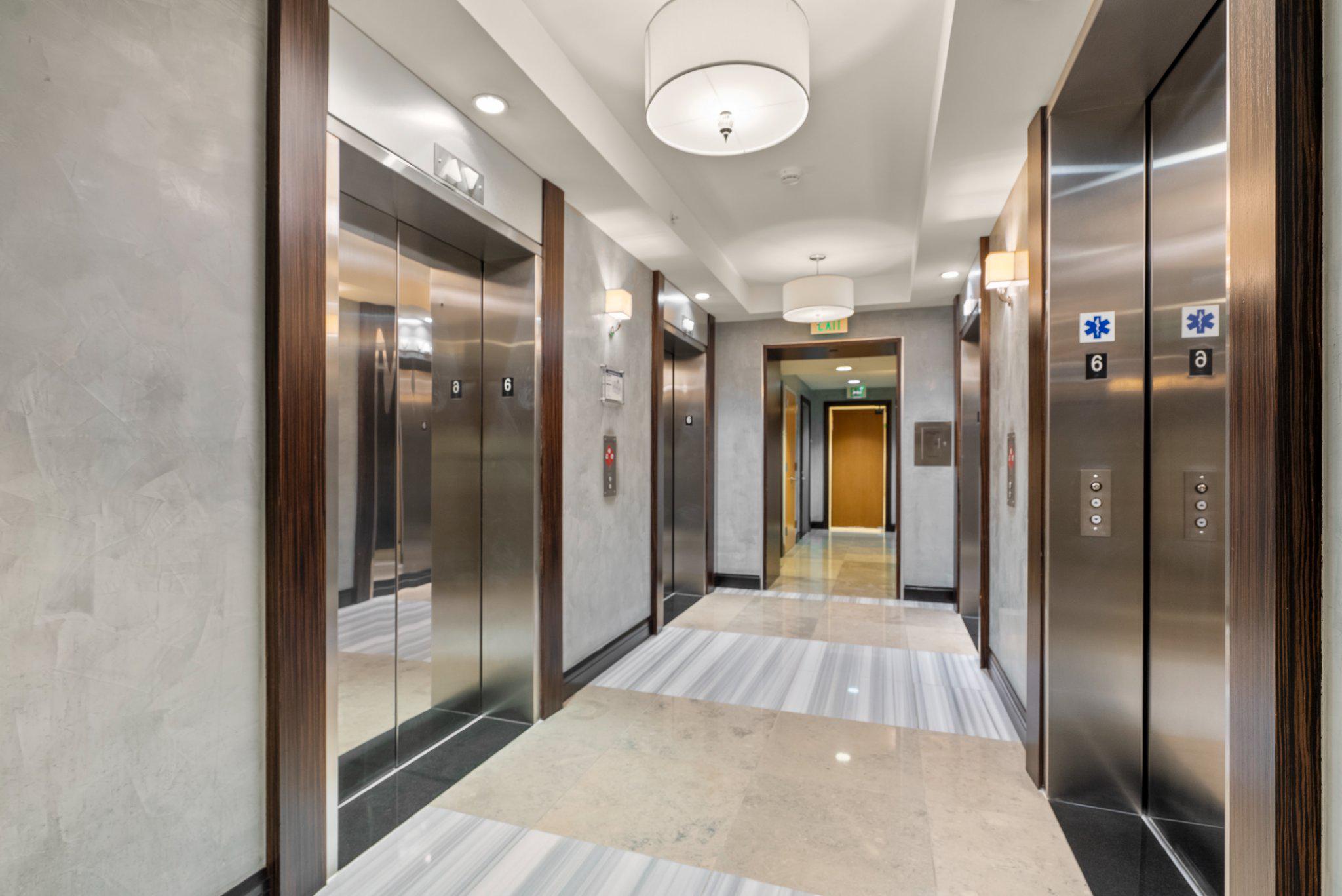 ROSSLYN - Residential