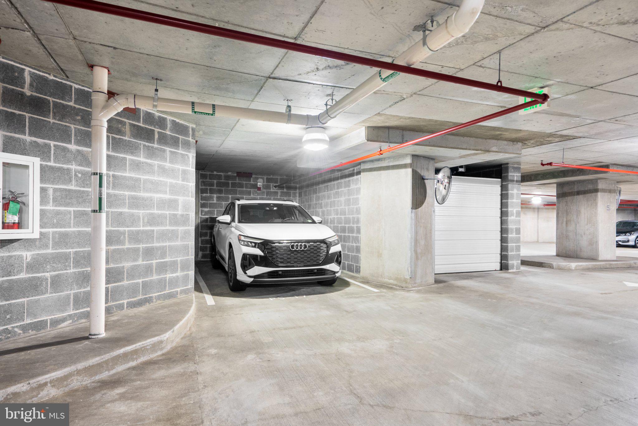 ROSSLYN - Residential