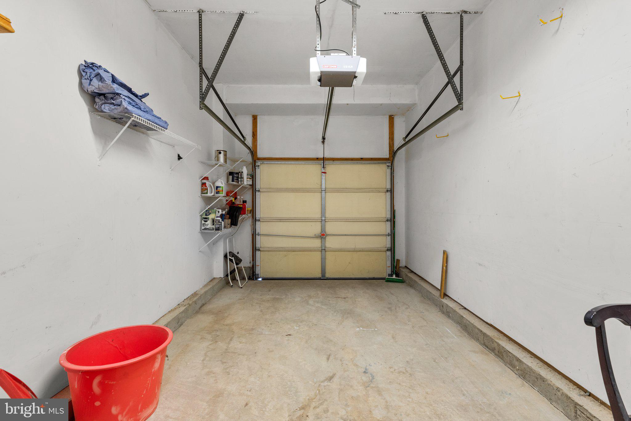 SEVEN OAKS - Residential