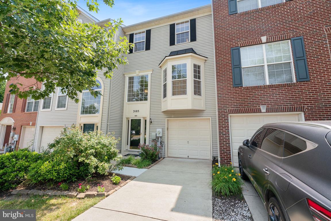 RUSSETT - Residential