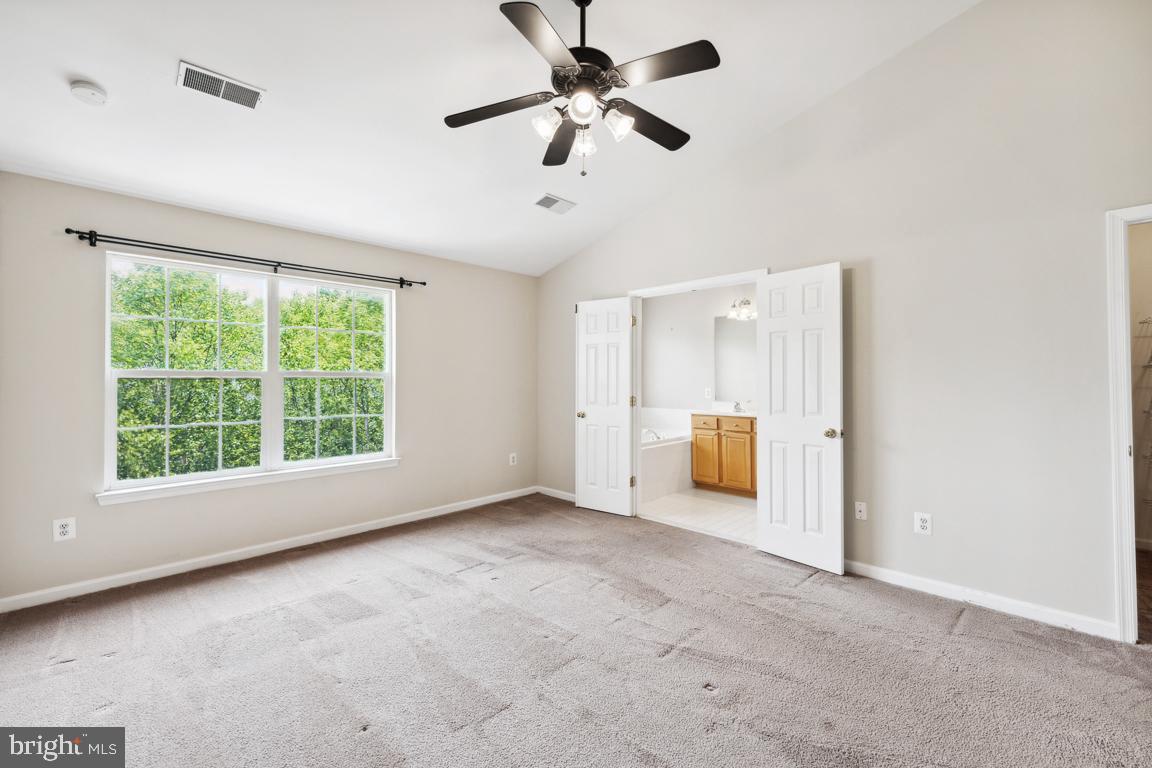 RUSSETT - Residential