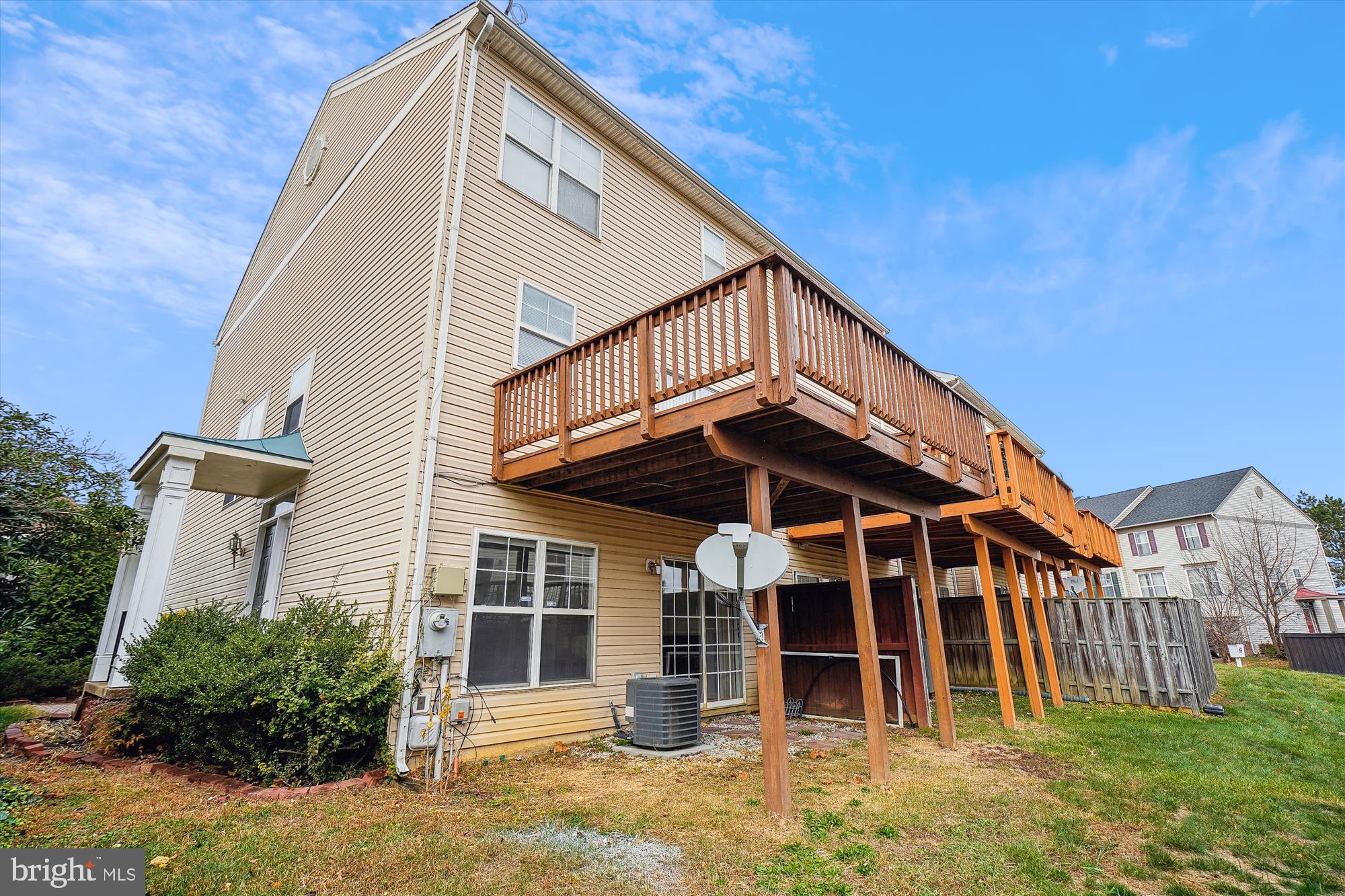 LAKESIDE - Residential