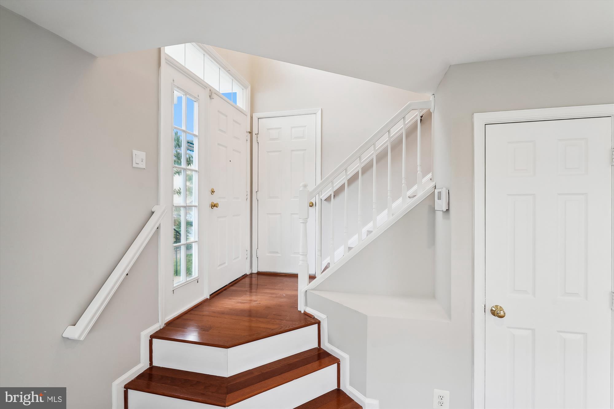 LAKESIDE - Residential