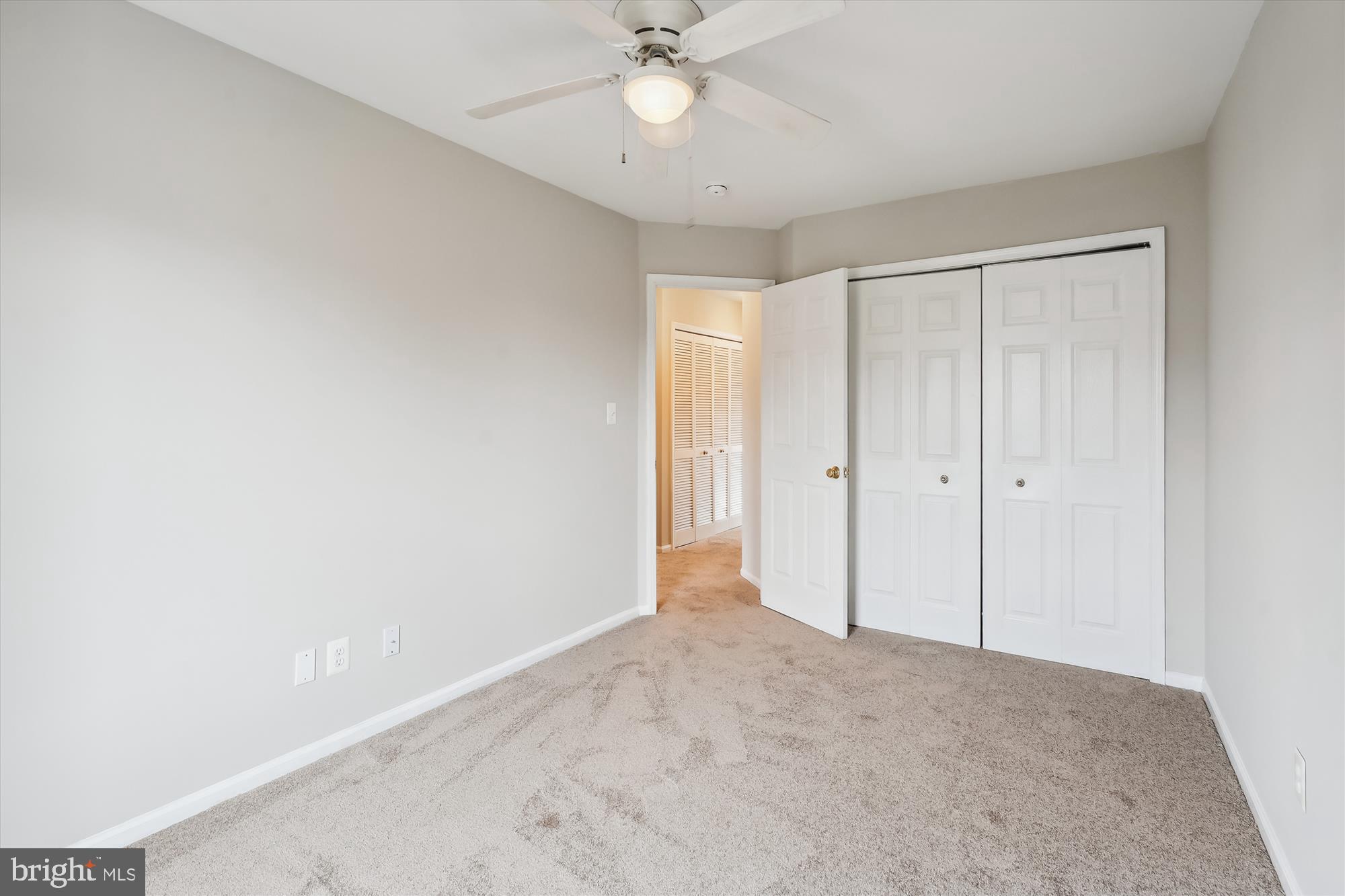 LAKESIDE - Residential