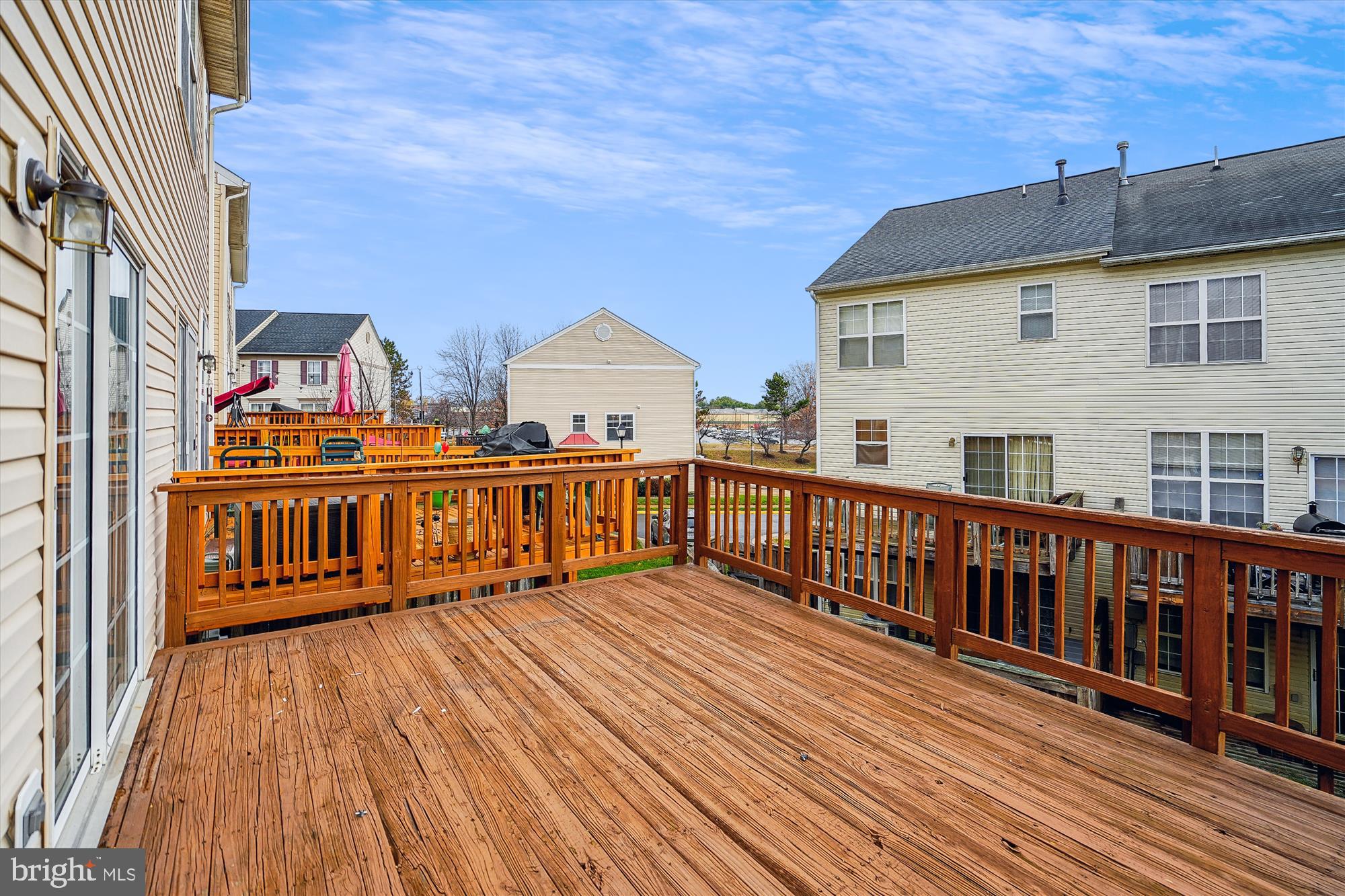 LAKESIDE - Residential