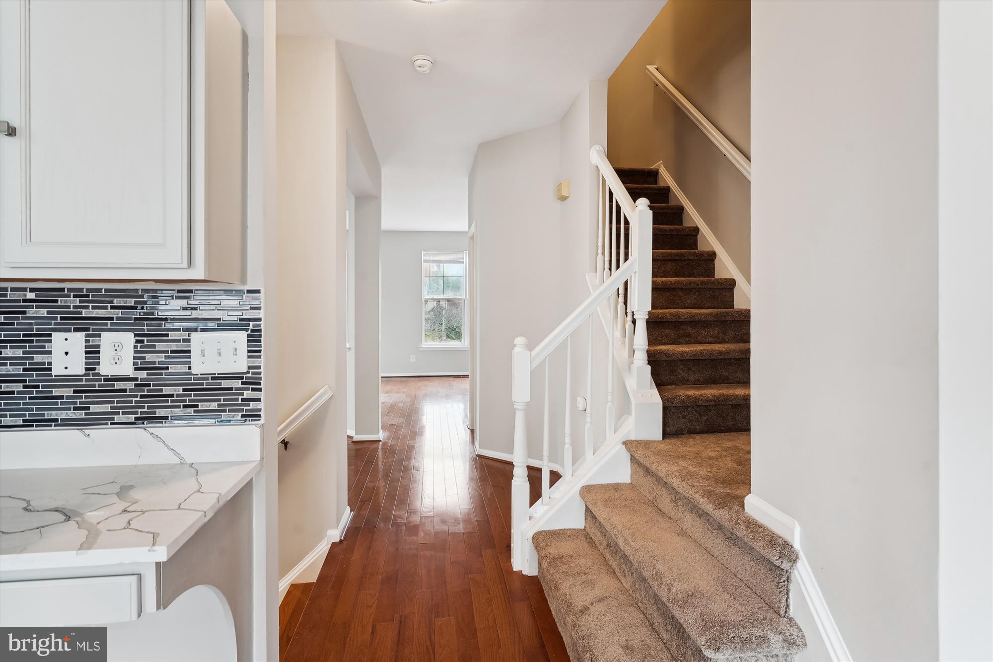 LAKESIDE - Residential