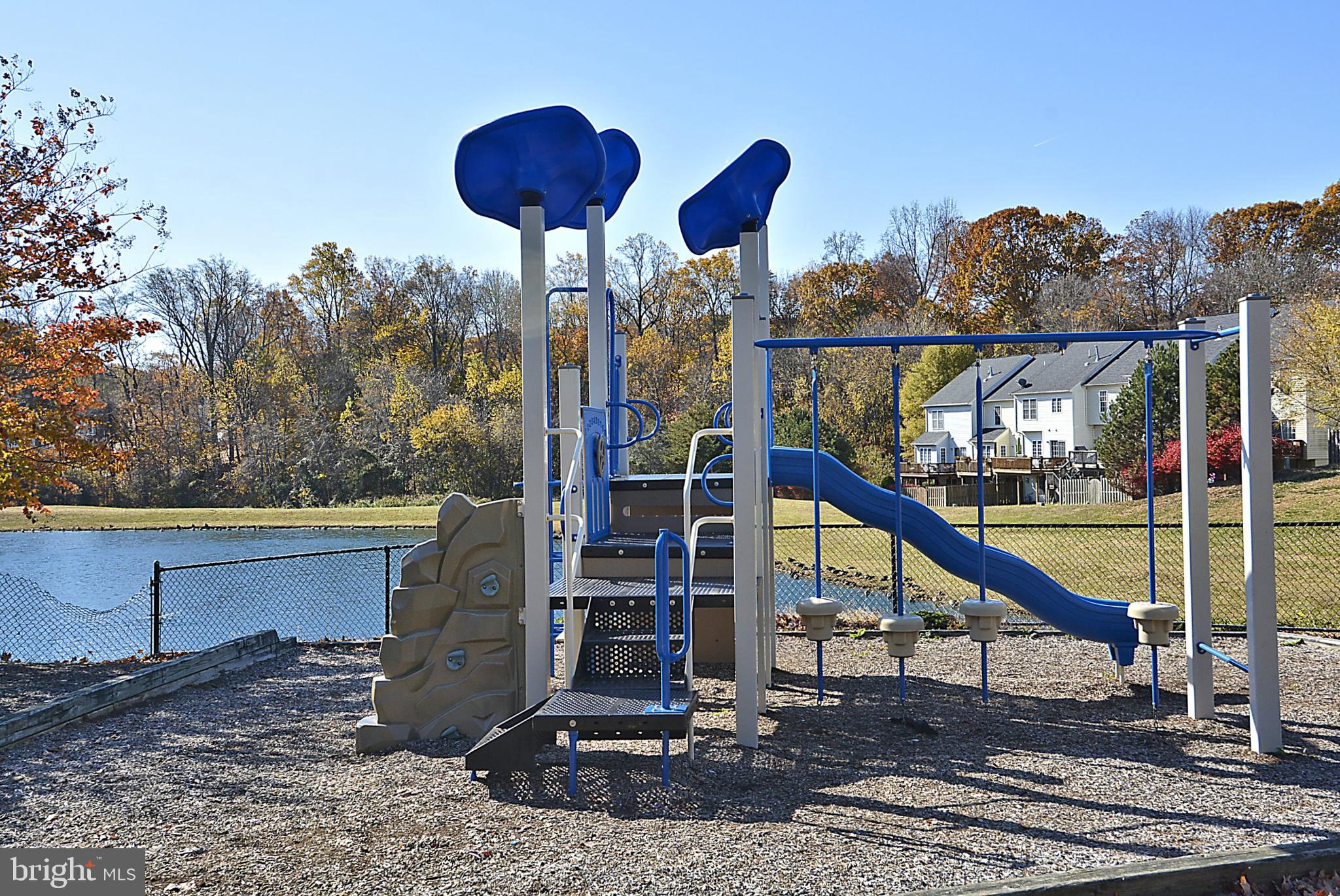 LAKESIDE - Residential