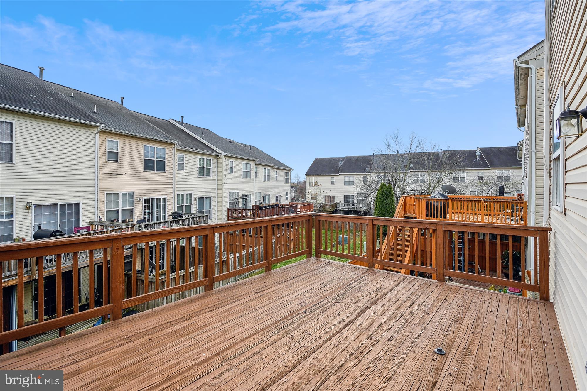 LAKESIDE - Residential