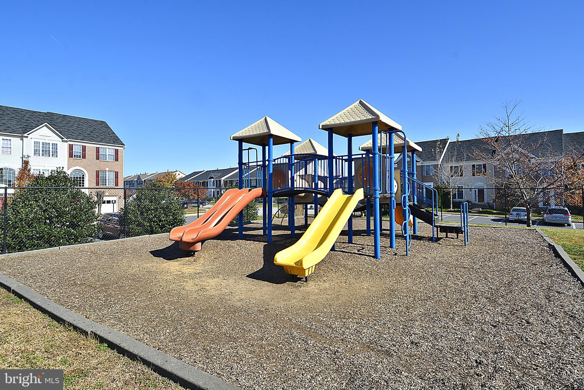 LAKESIDE - Residential