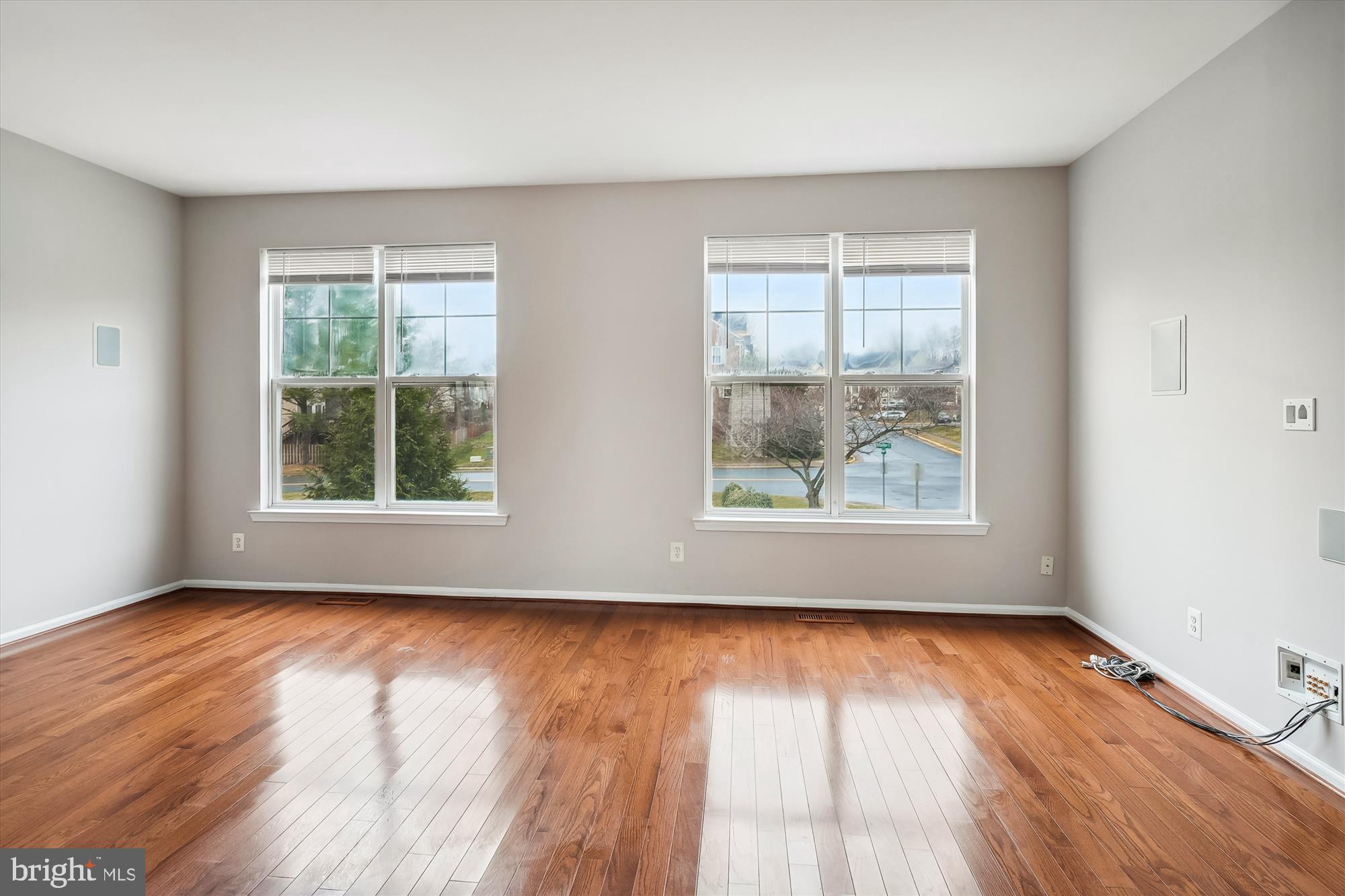 LAKESIDE - Residential