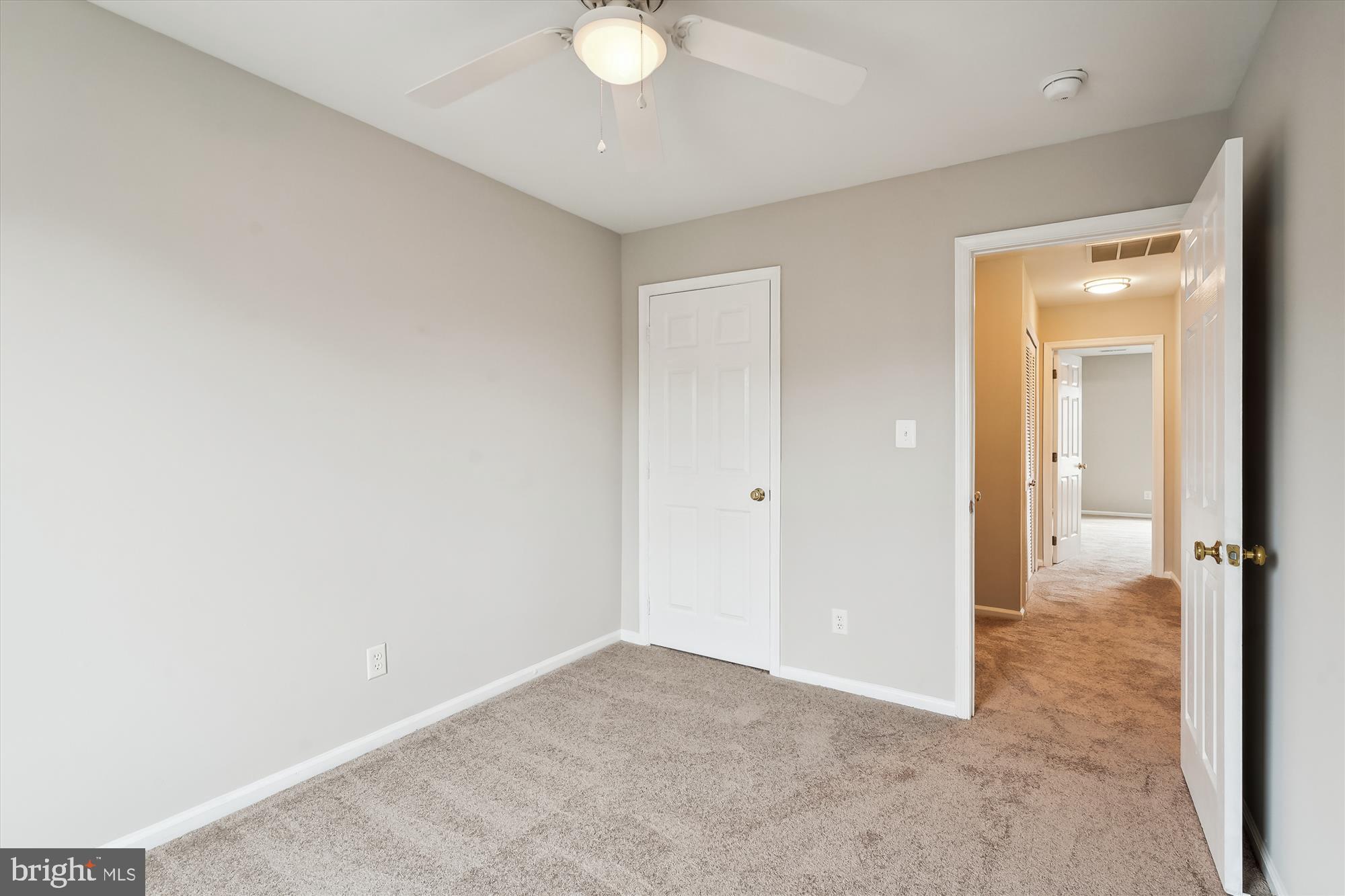 LAKESIDE - Residential