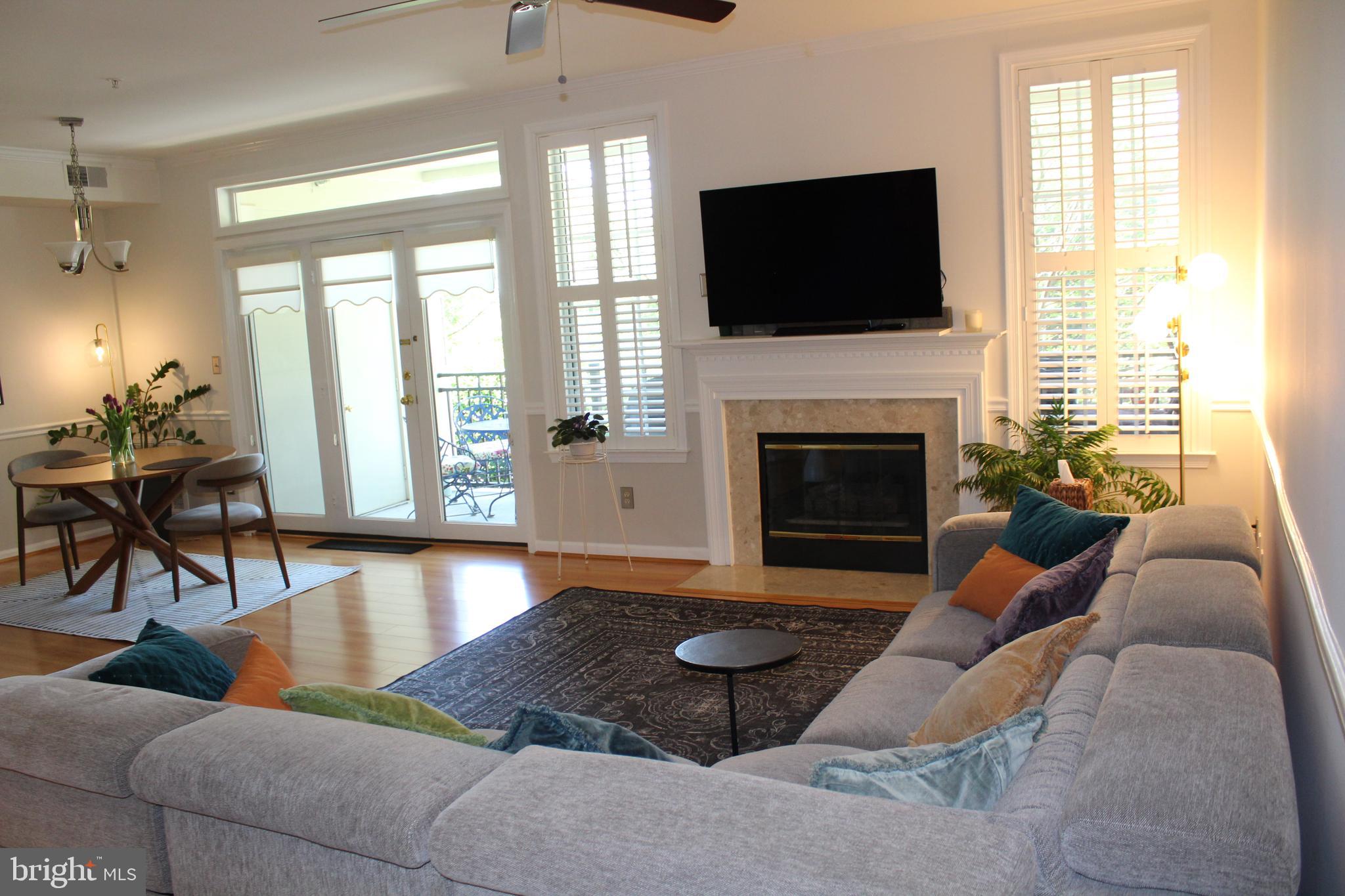 11314 SUNDIAL COURT B