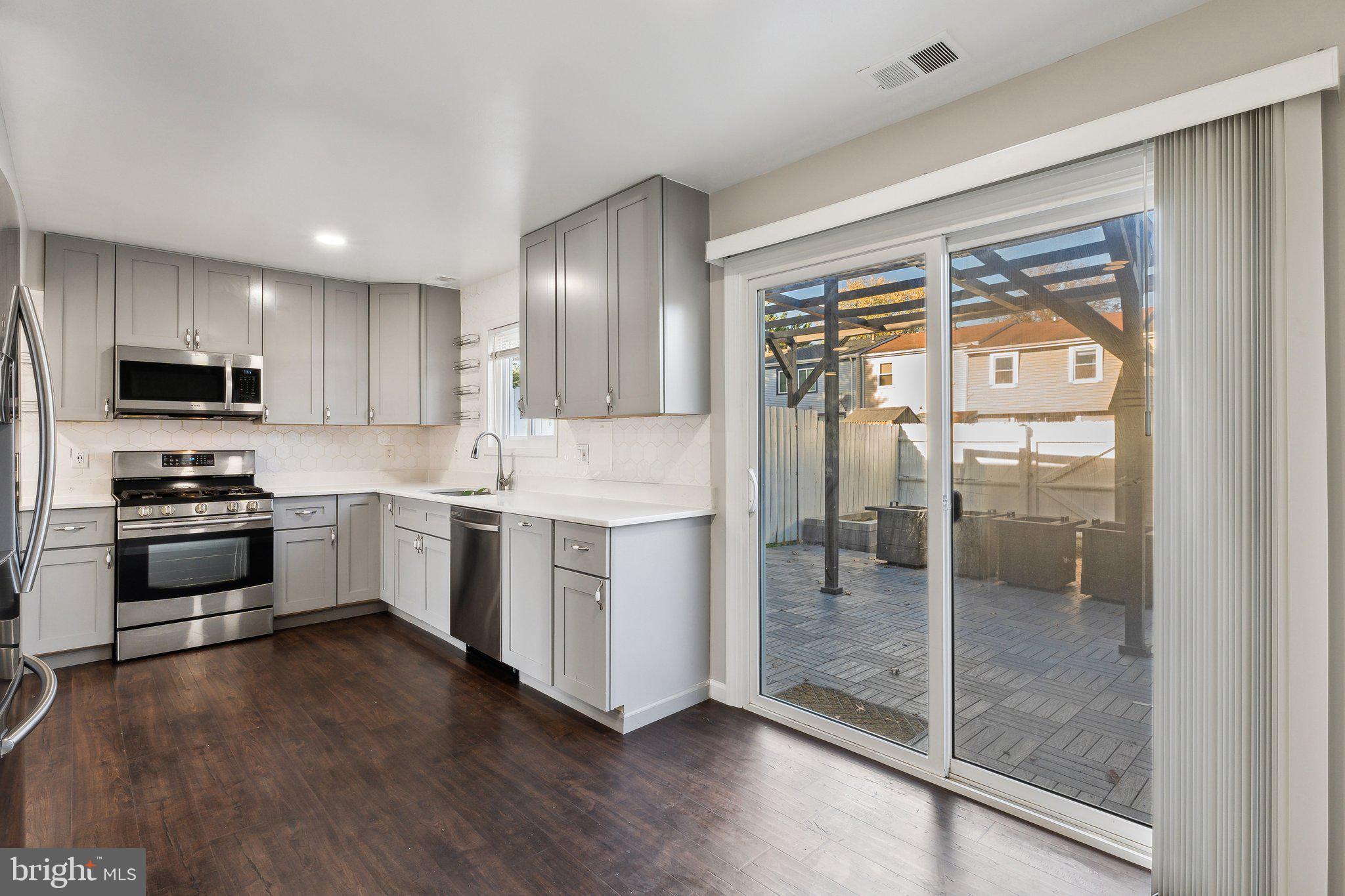 DISCOVERY - Residential