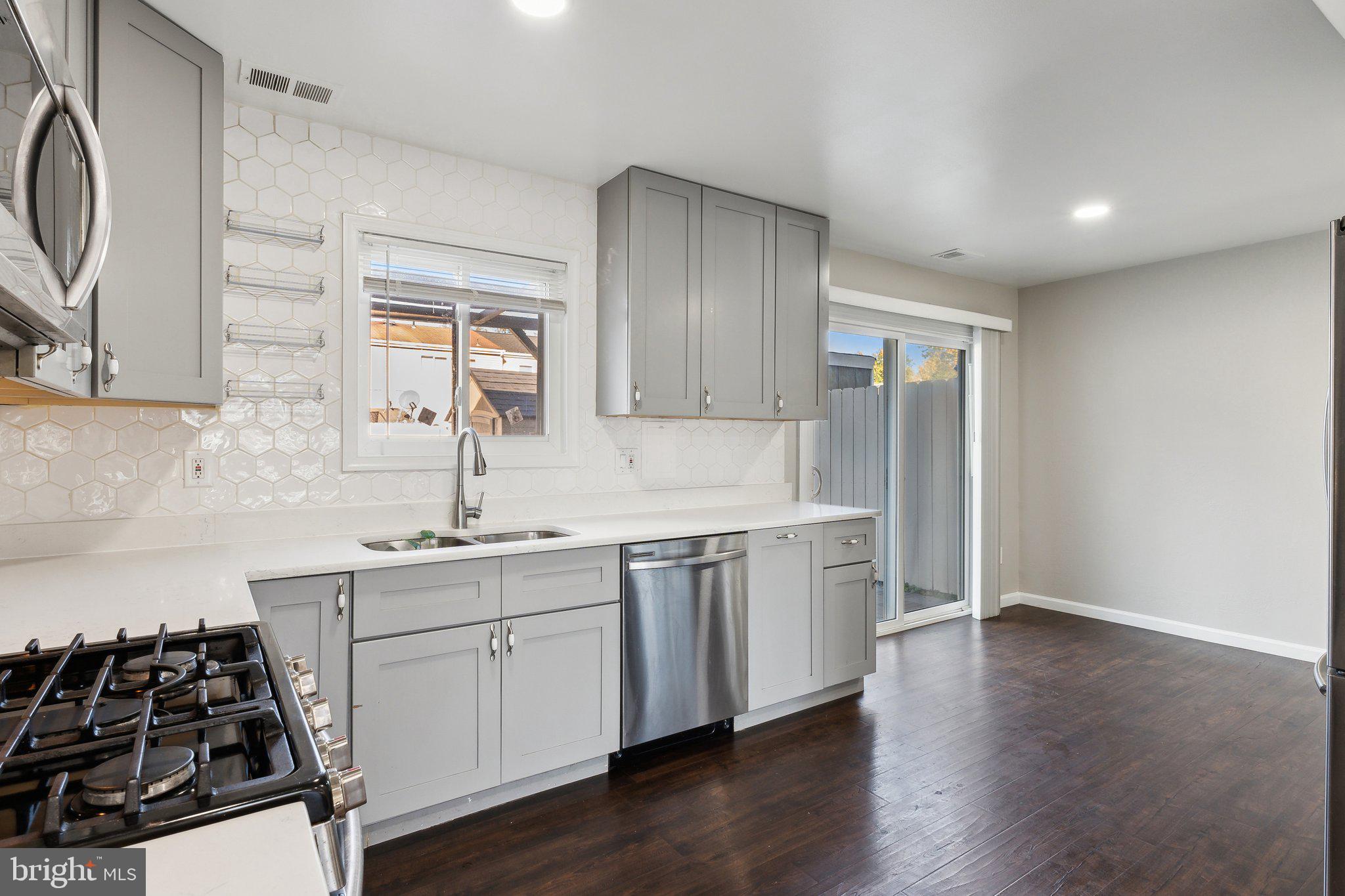 DISCOVERY - Residential