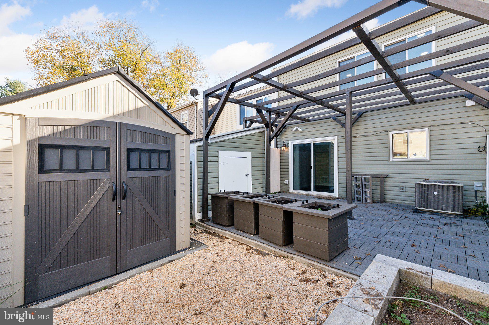 DISCOVERY - Residential