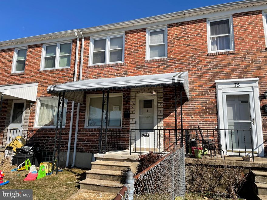 Located on the quiet street Brick Townhome Features 2 Bedrooms 1.5 Bathroom. Main level with a Living Room, separate Dining Room and a Kitchen with an access to a Back Yard. Finished Lower level with Recreation Room and a Half Bathroom. Separate Laundry Room. Convenient location. Close to major roads and local shopping and restaurants.