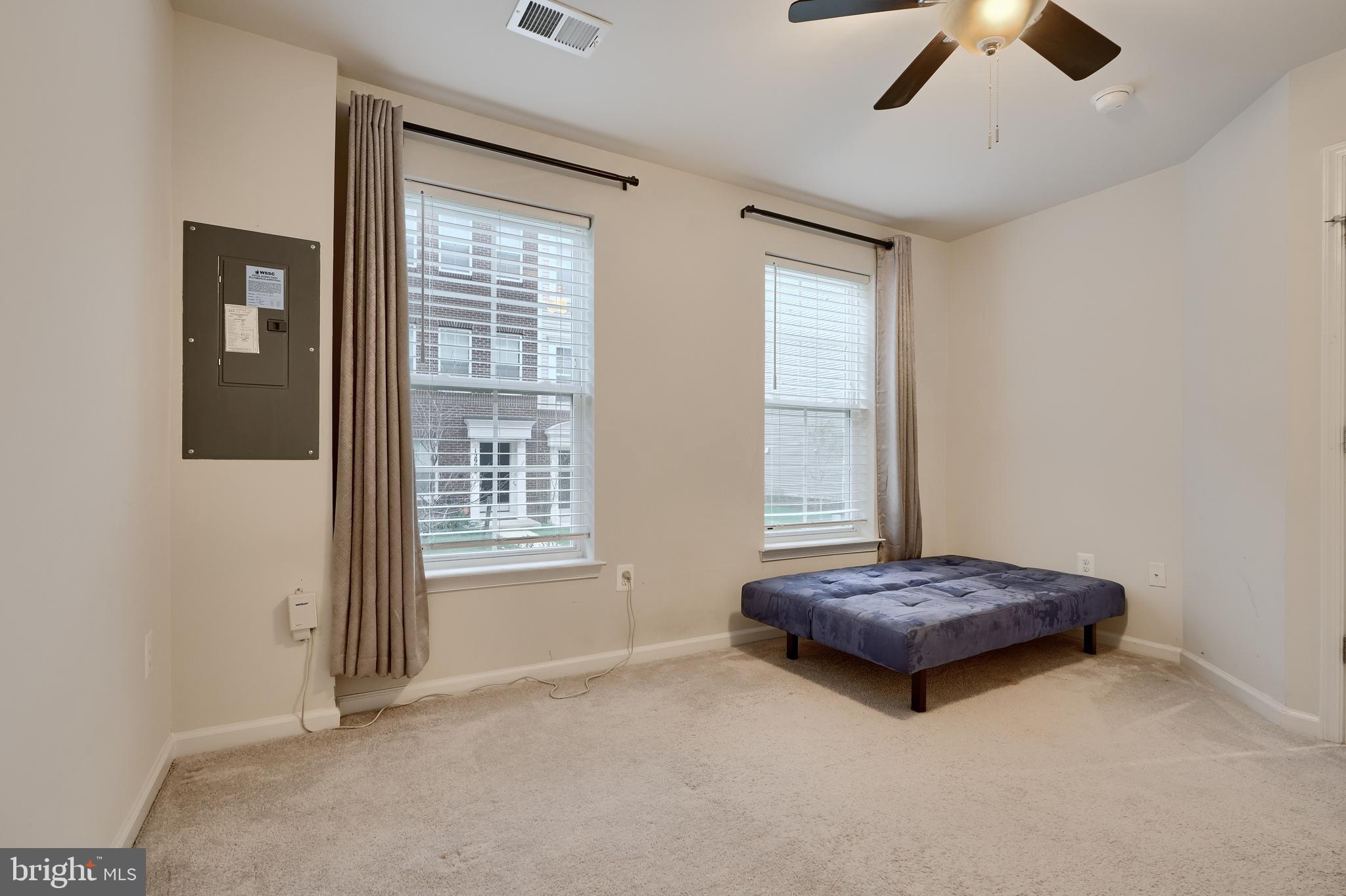 THE BRICK YARD - Residential