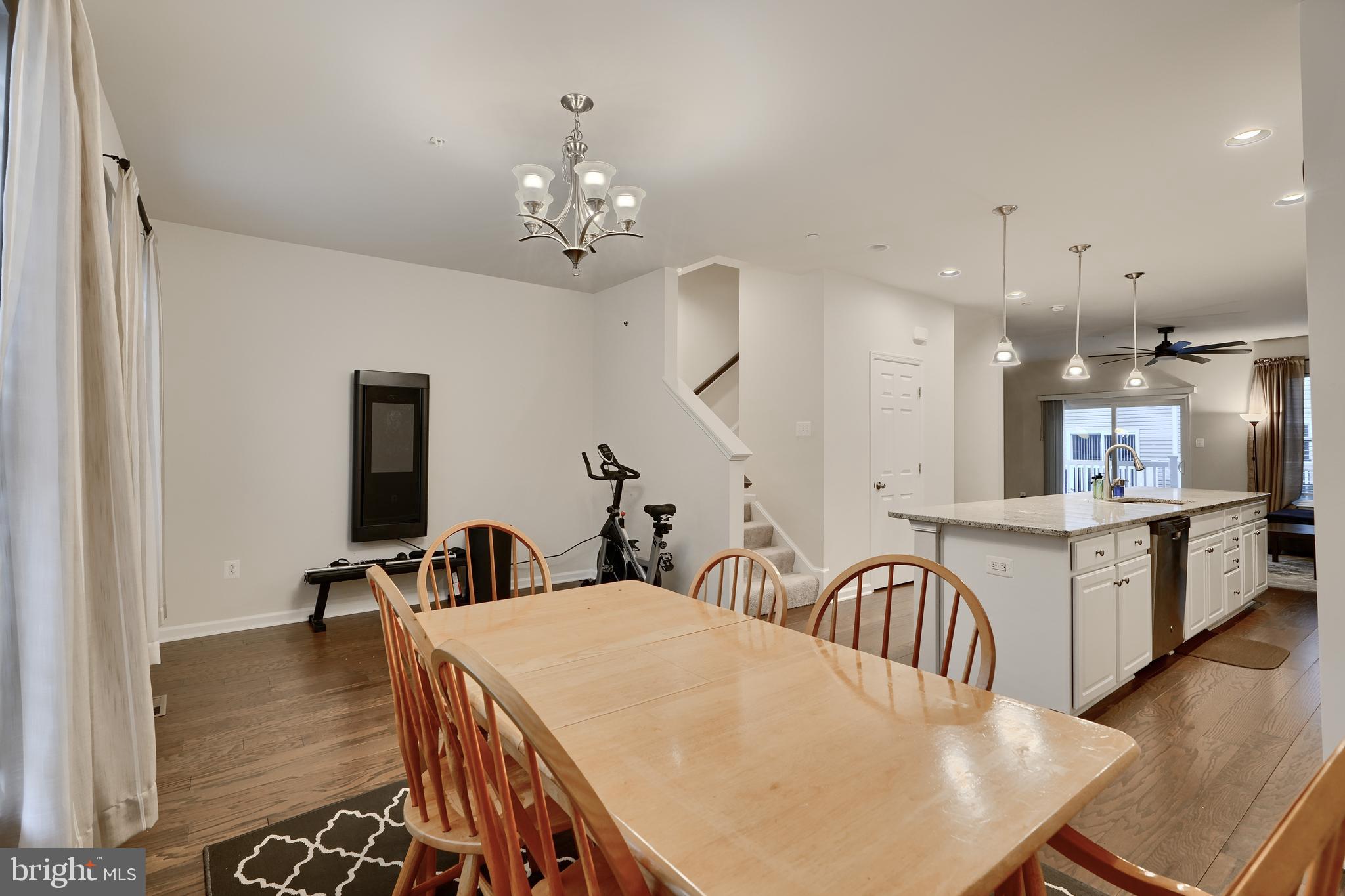 THE BRICK YARD - Residential