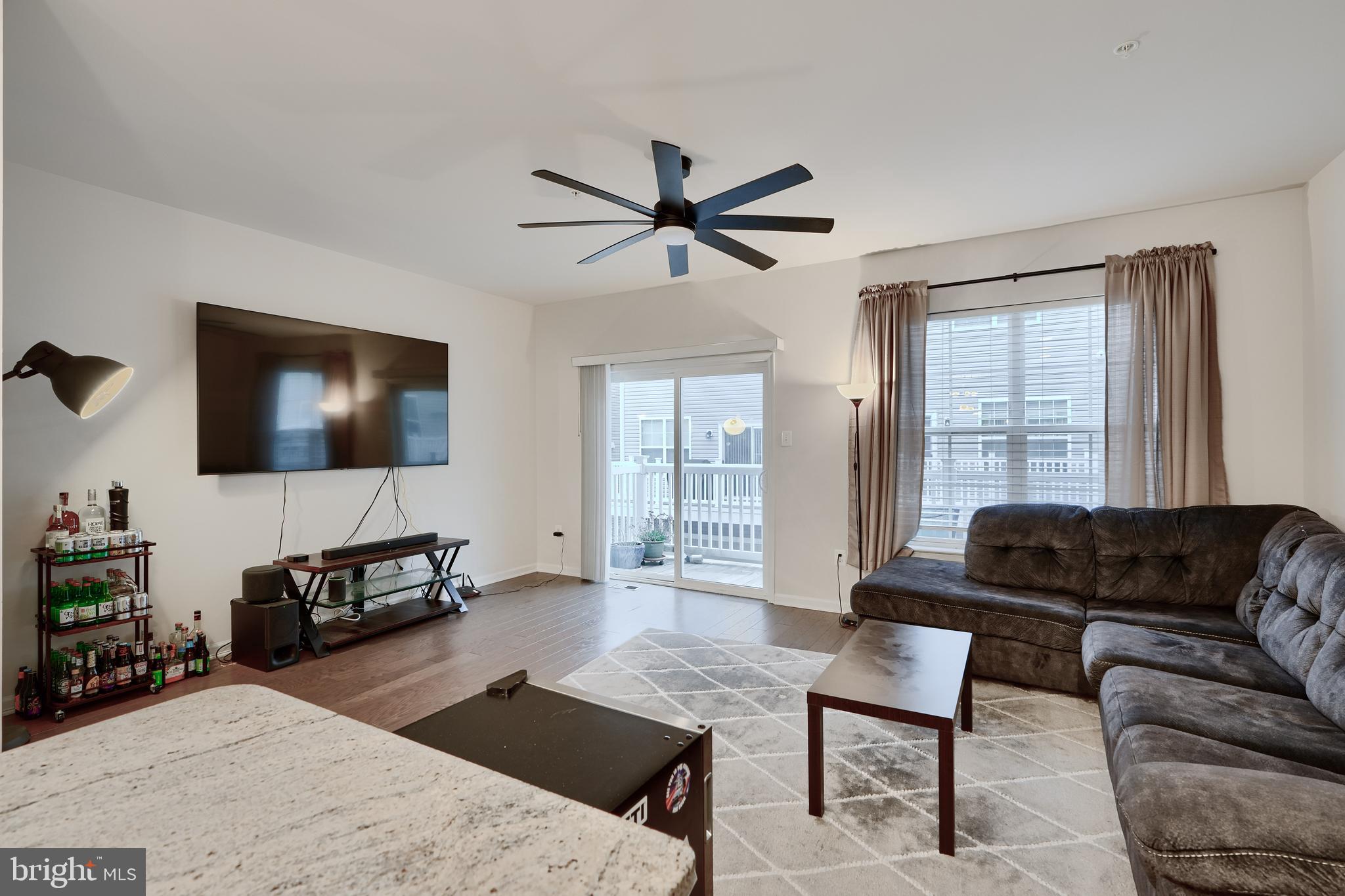 THE BRICK YARD - Residential