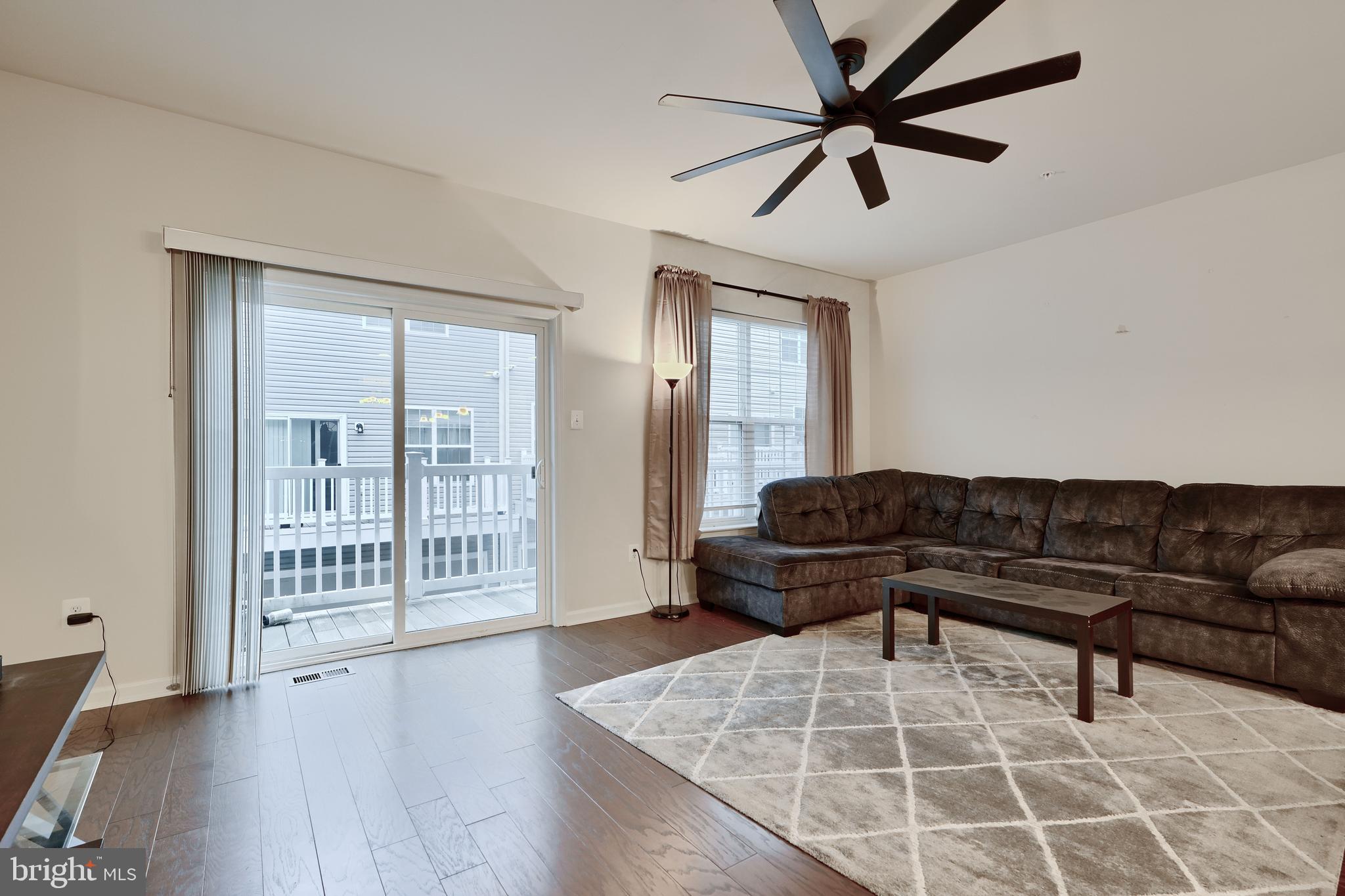 THE BRICK YARD - Residential