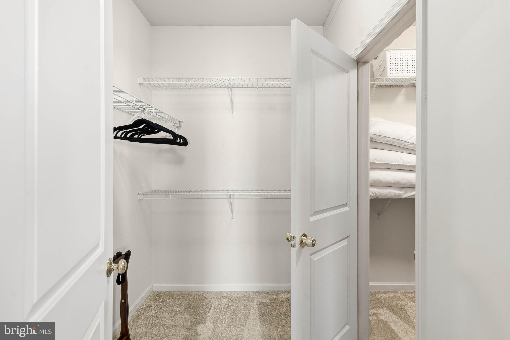 PENINSULA - Residential