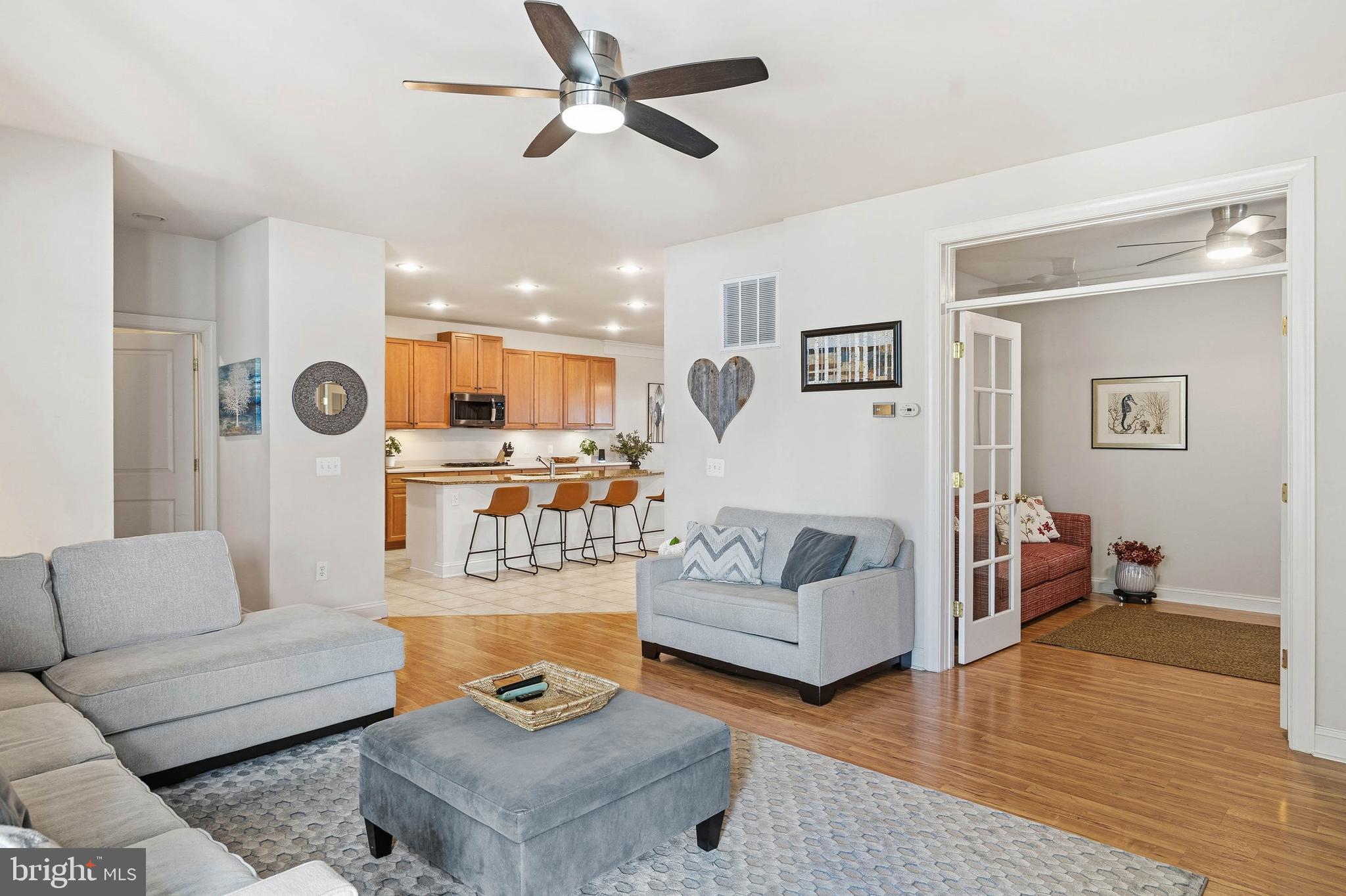 PENINSULA - Residential