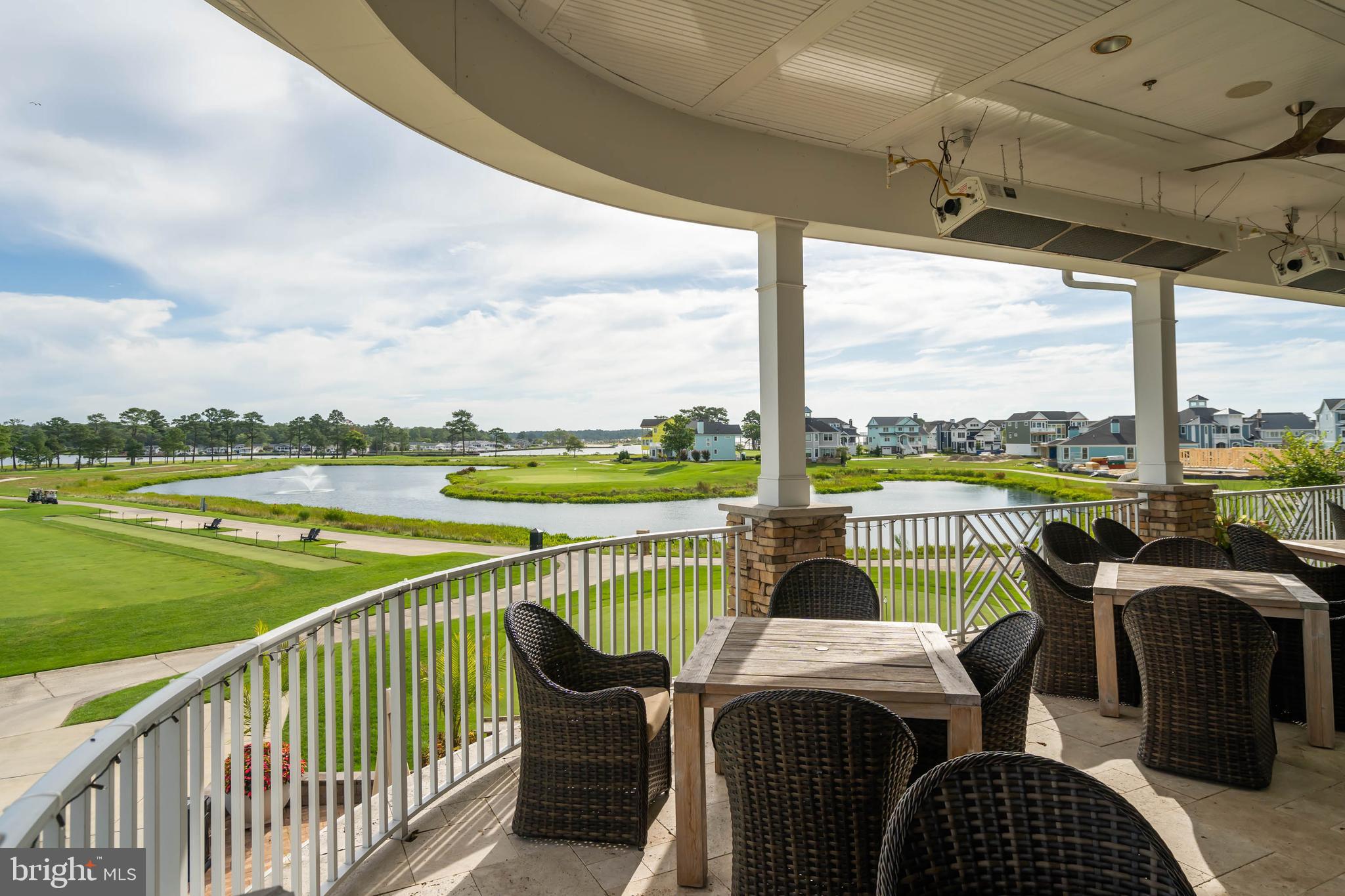 PENINSULA - Residential