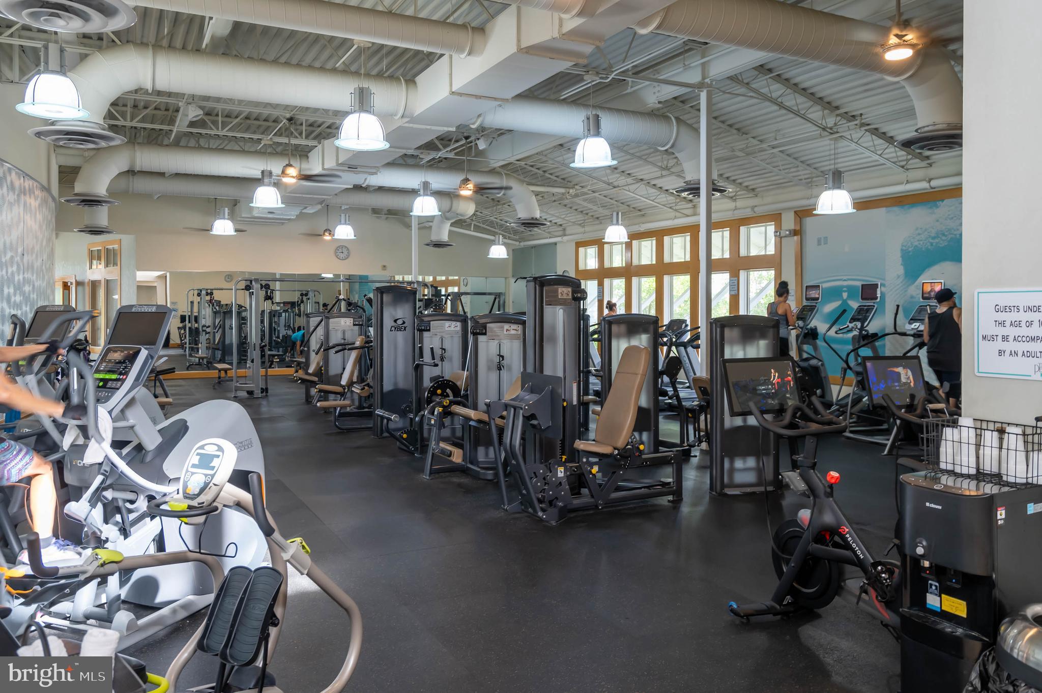 PENINSULA - Residential