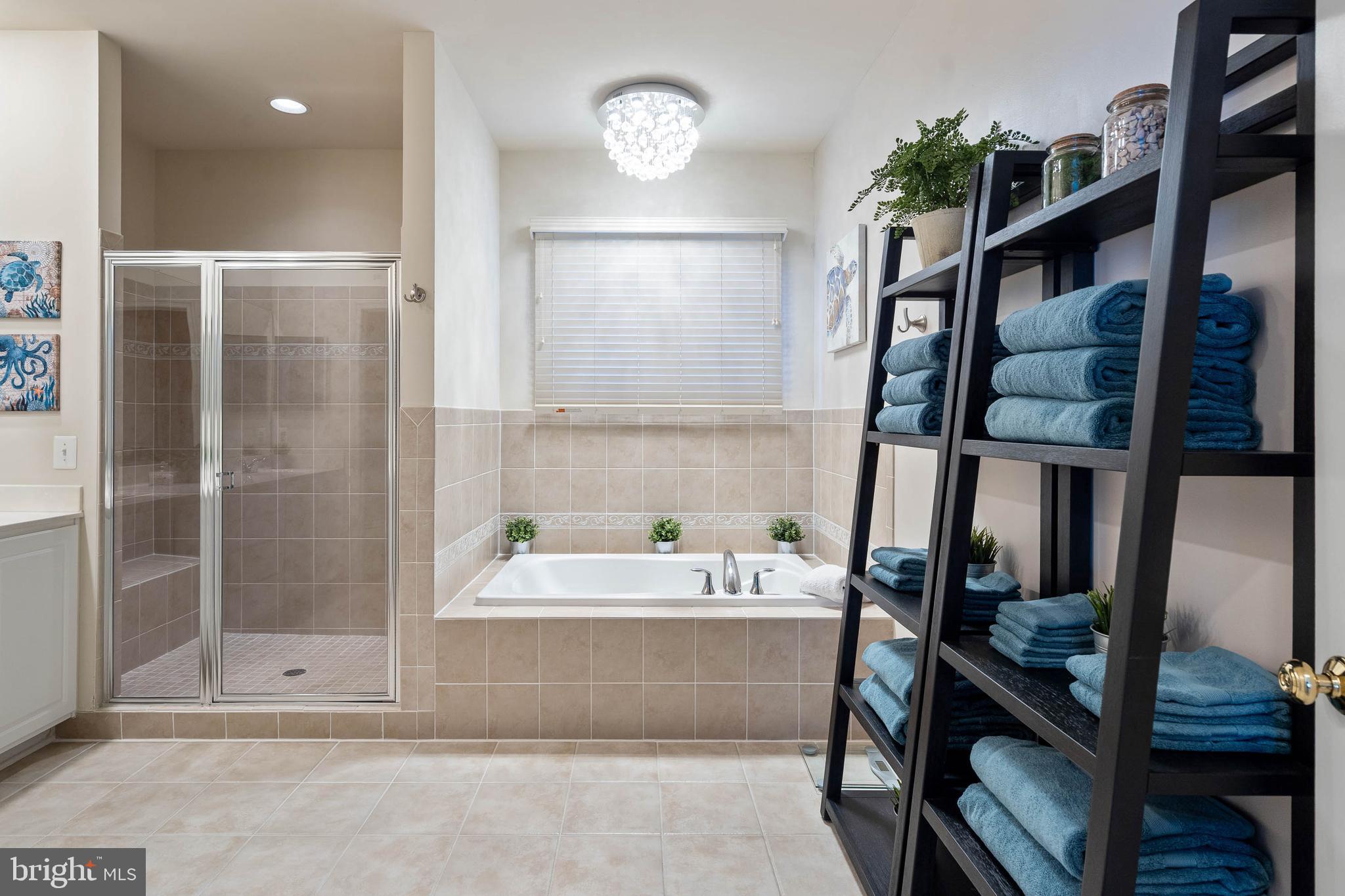 PENINSULA - Residential