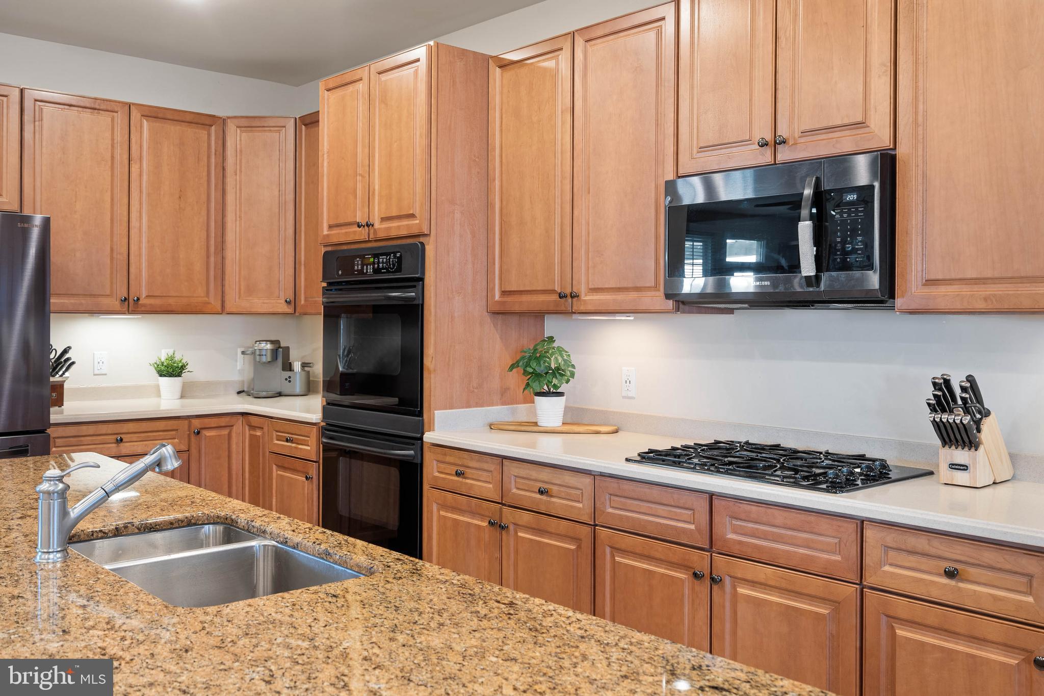 PENINSULA - Residential