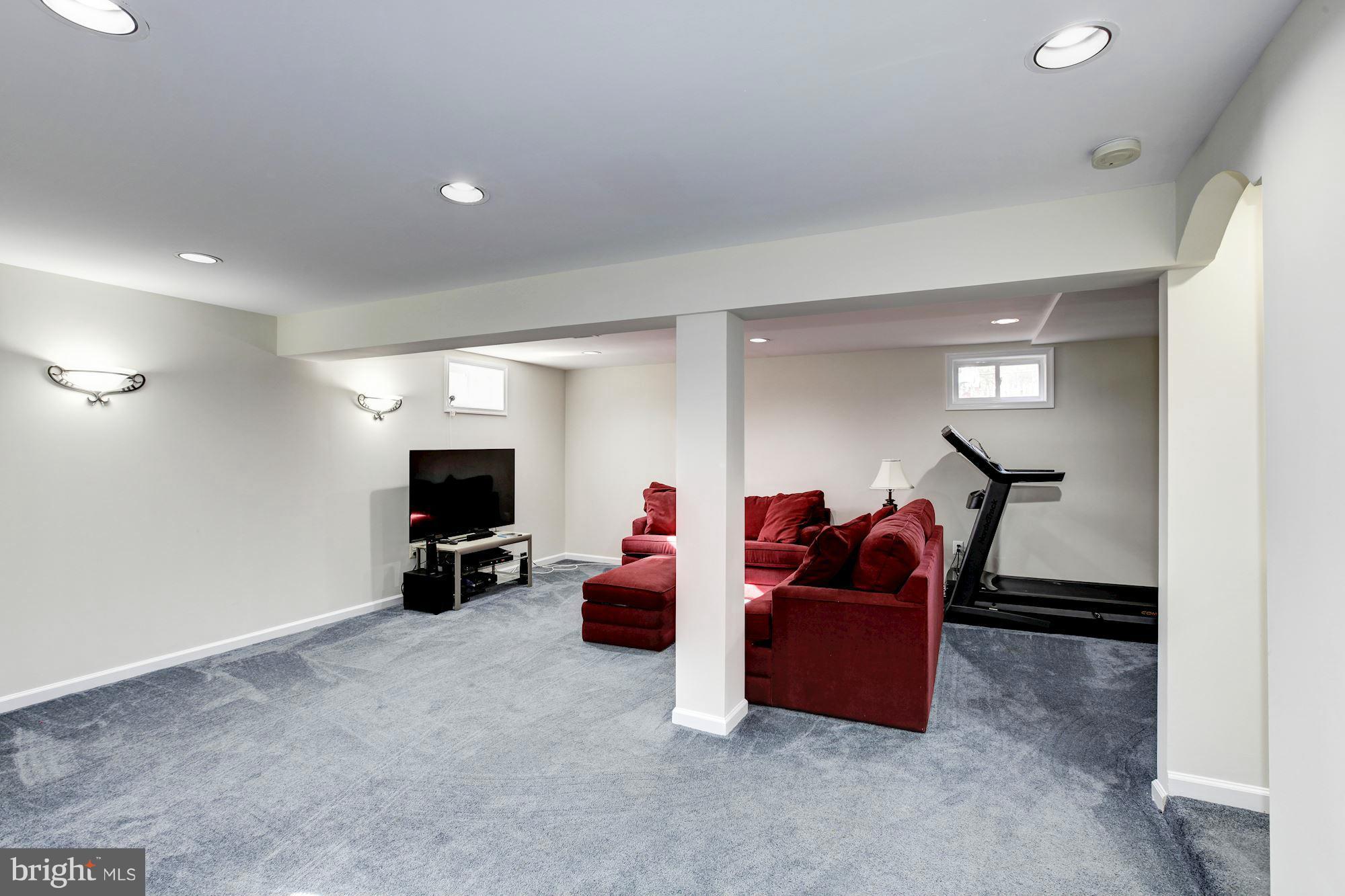 BURKE CENTRE - Residential