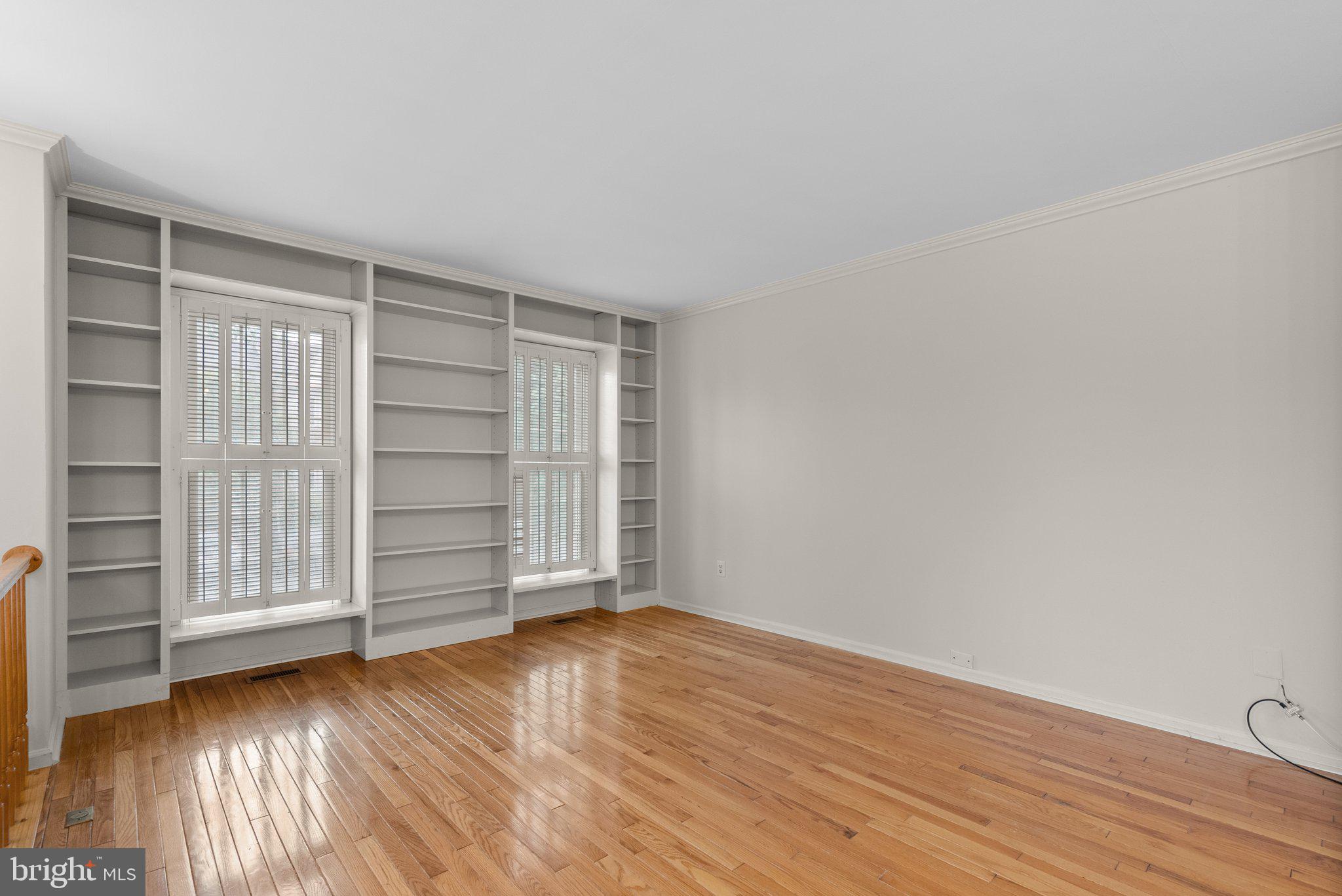 1 CEDARWOOD COURT