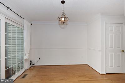 6504 OLD CARRIAGE LANE