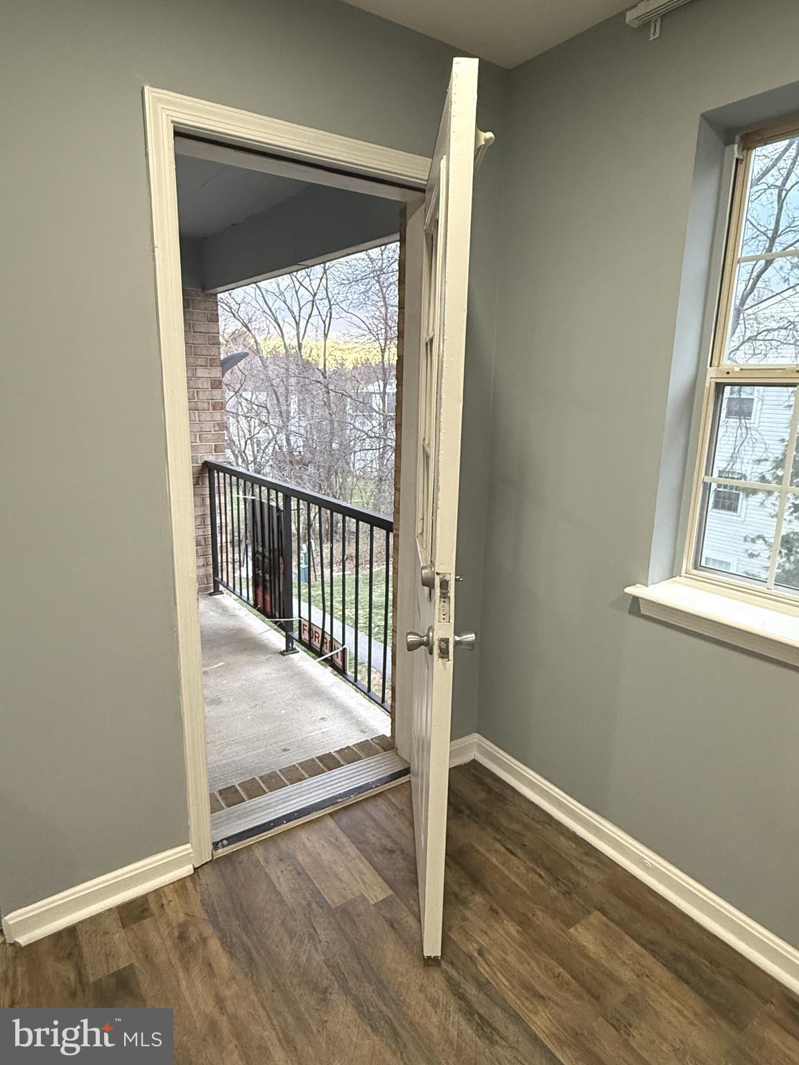 FLOWER HILL - Residential Lease