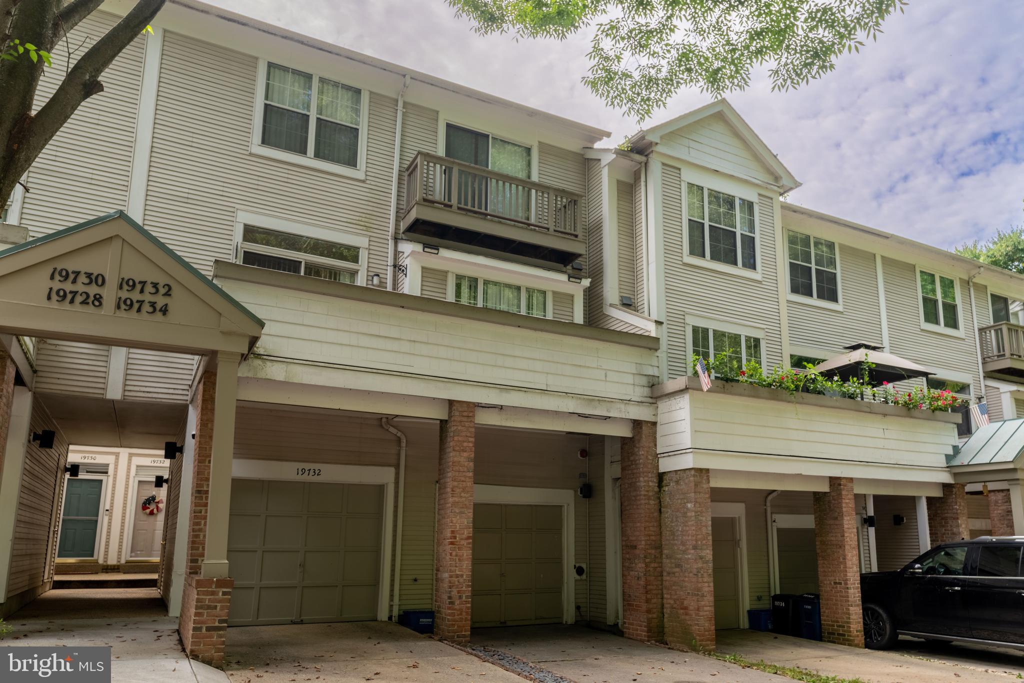 FOREST BROOKE - Residential