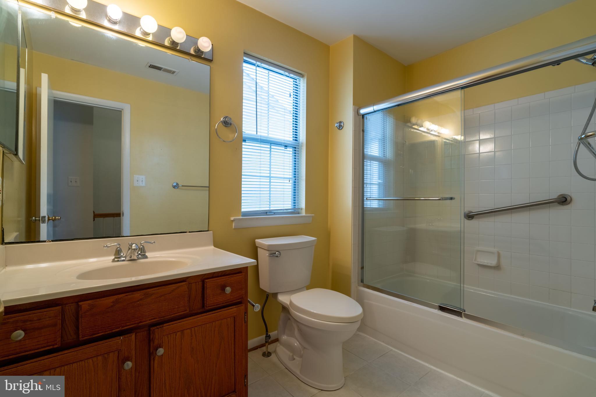 FOREST BROOKE - Residential