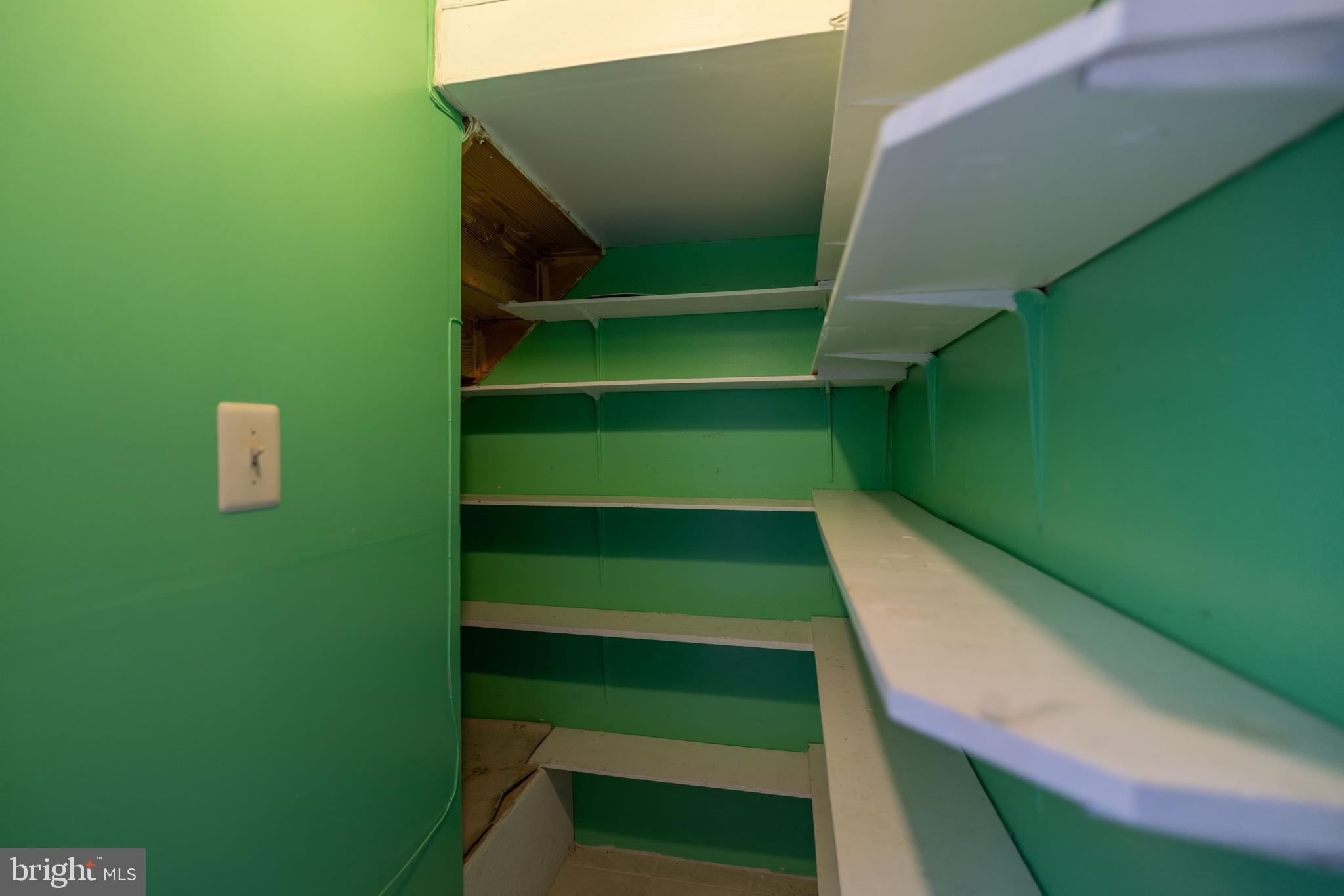 FOREST BROOKE - Residential