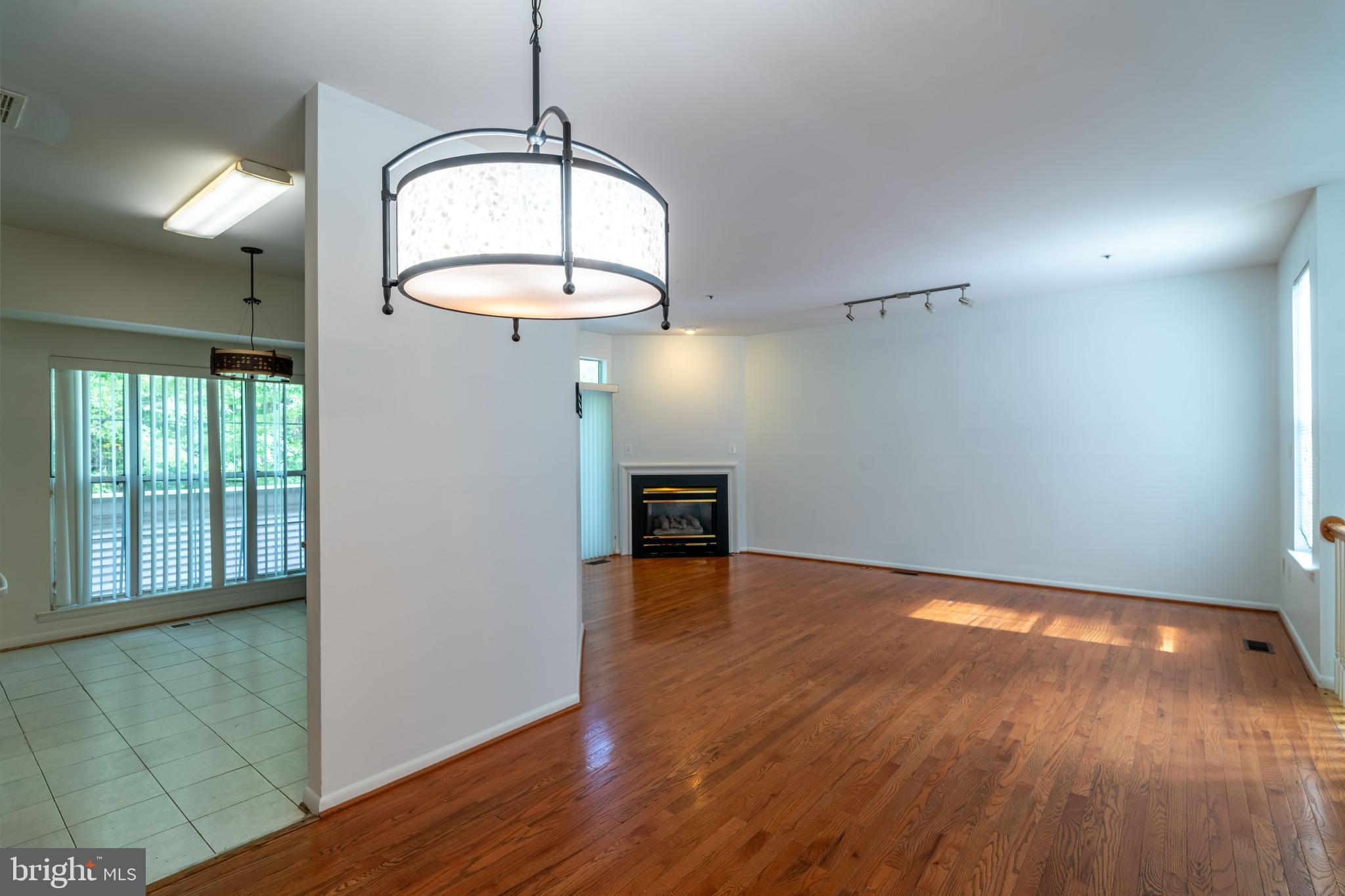 FOREST BROOKE - Residential