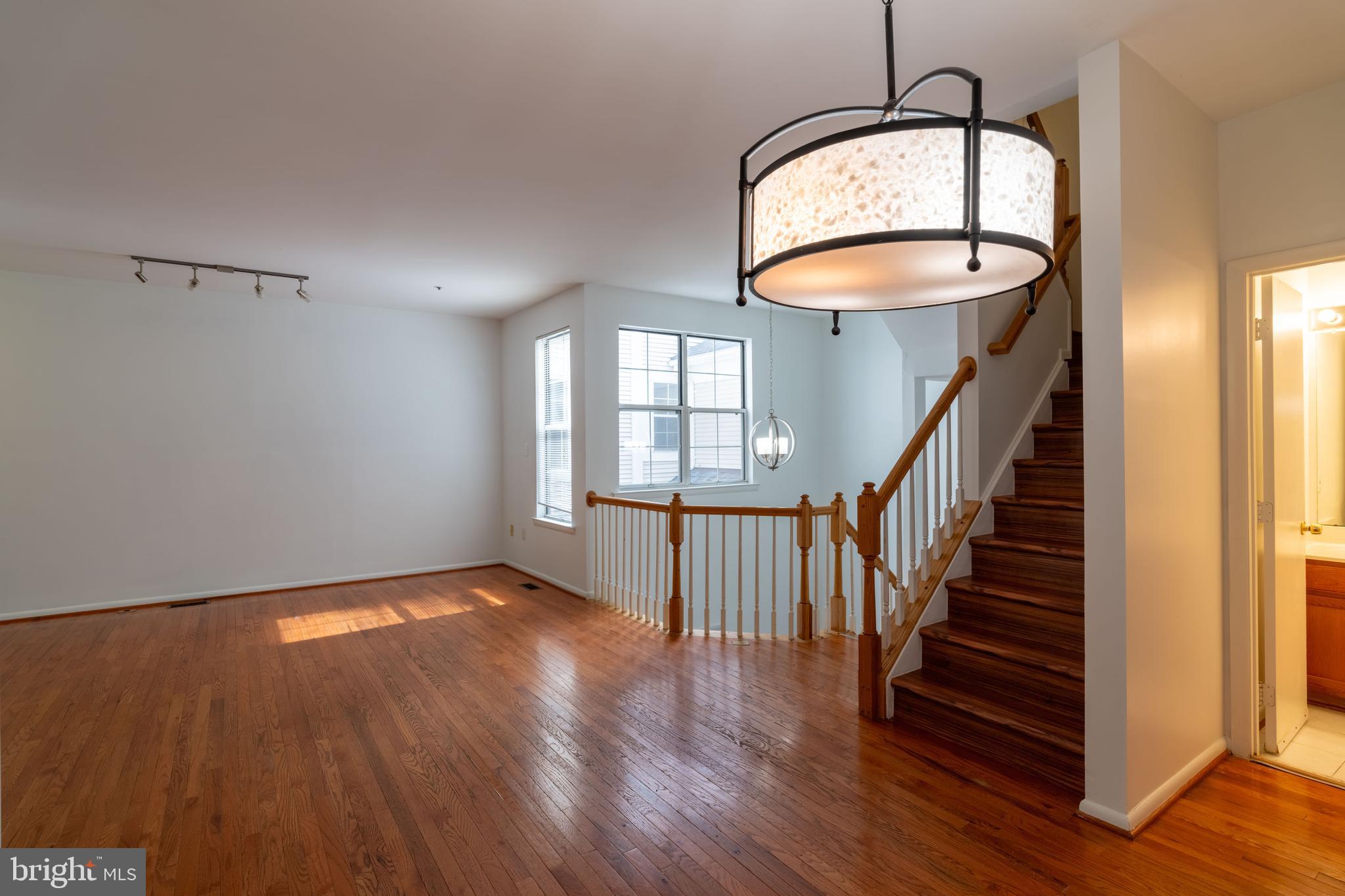 FOREST BROOKE - Residential