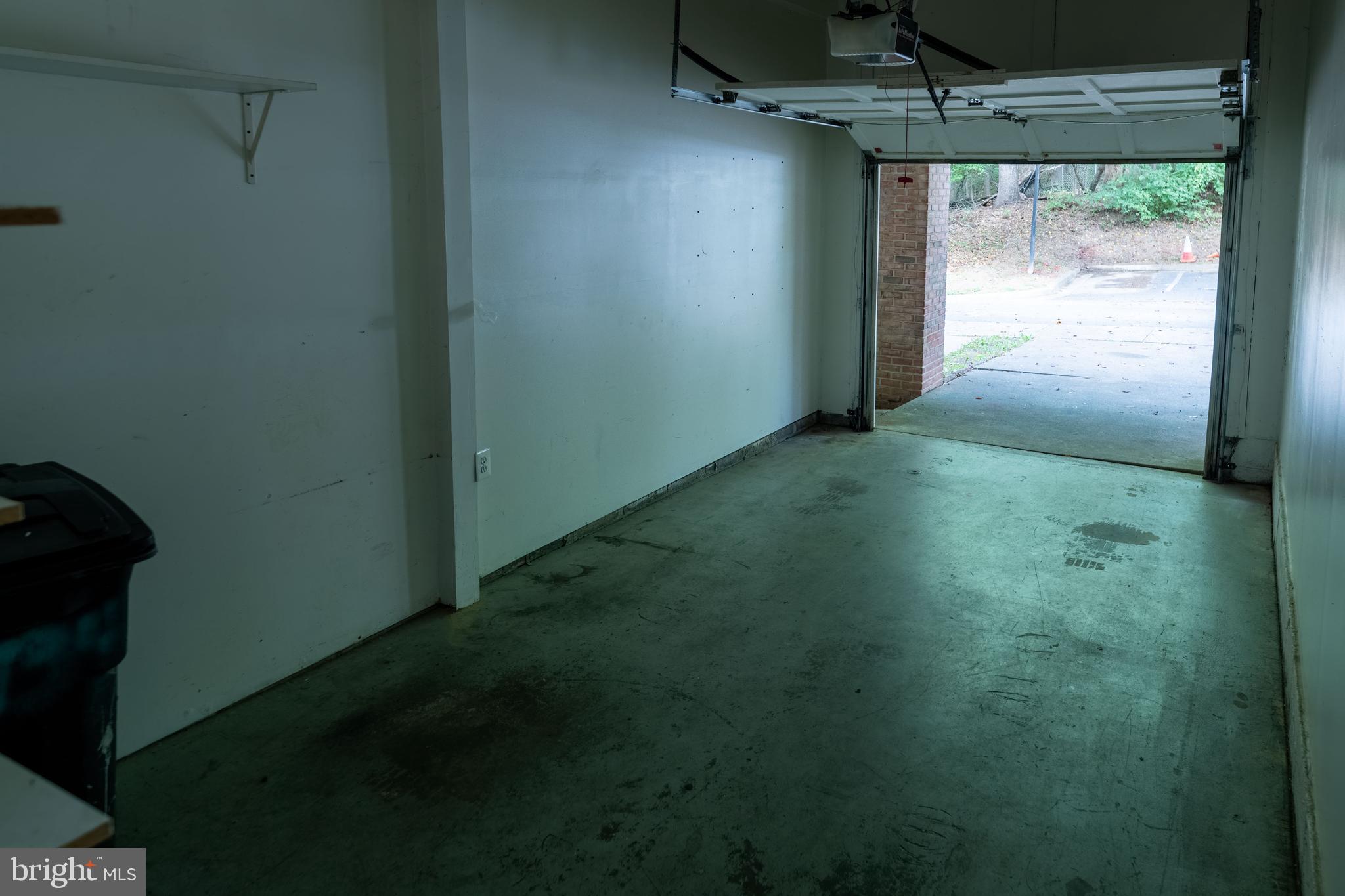 FOREST BROOKE - Residential