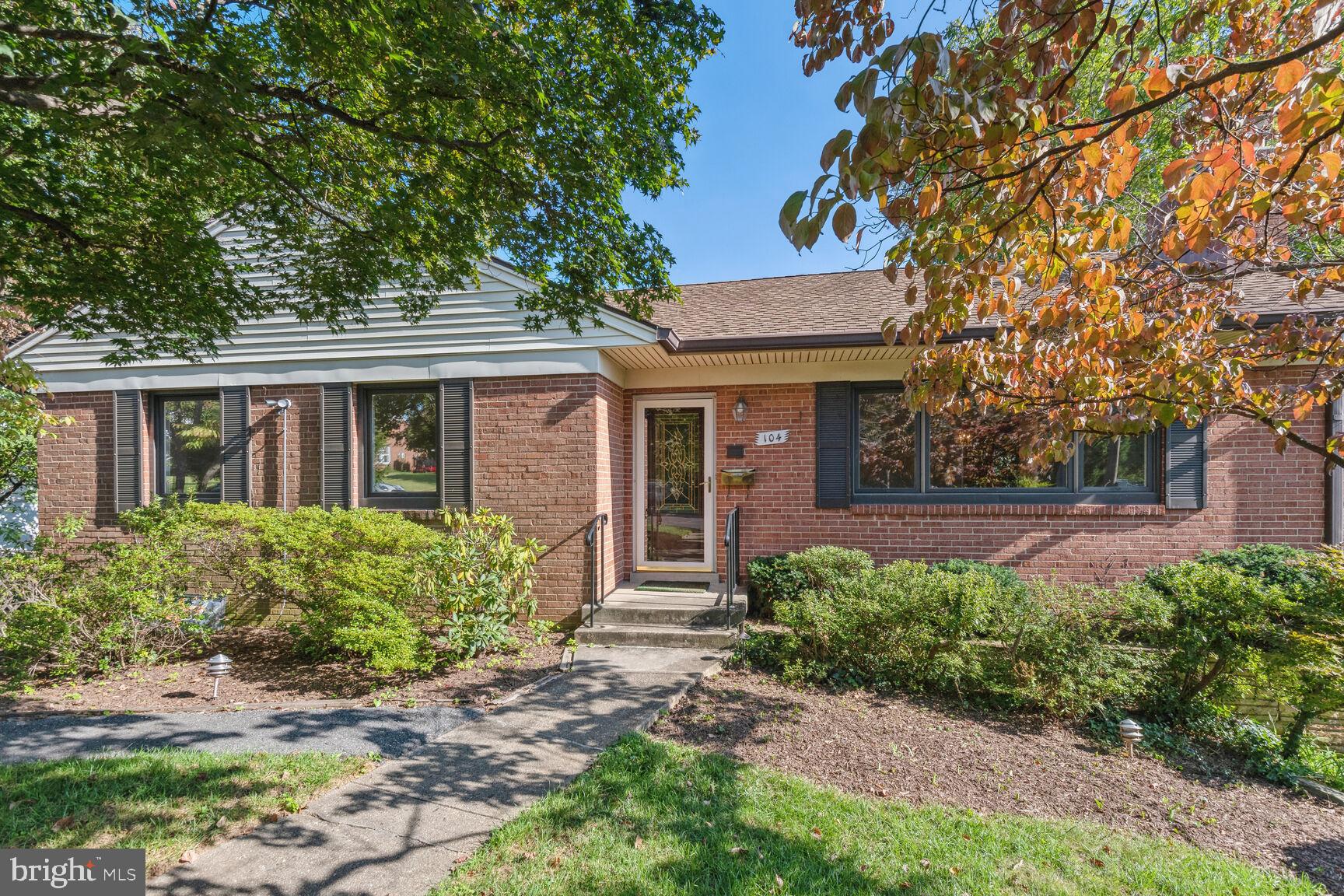 WOODMOOR - Residential