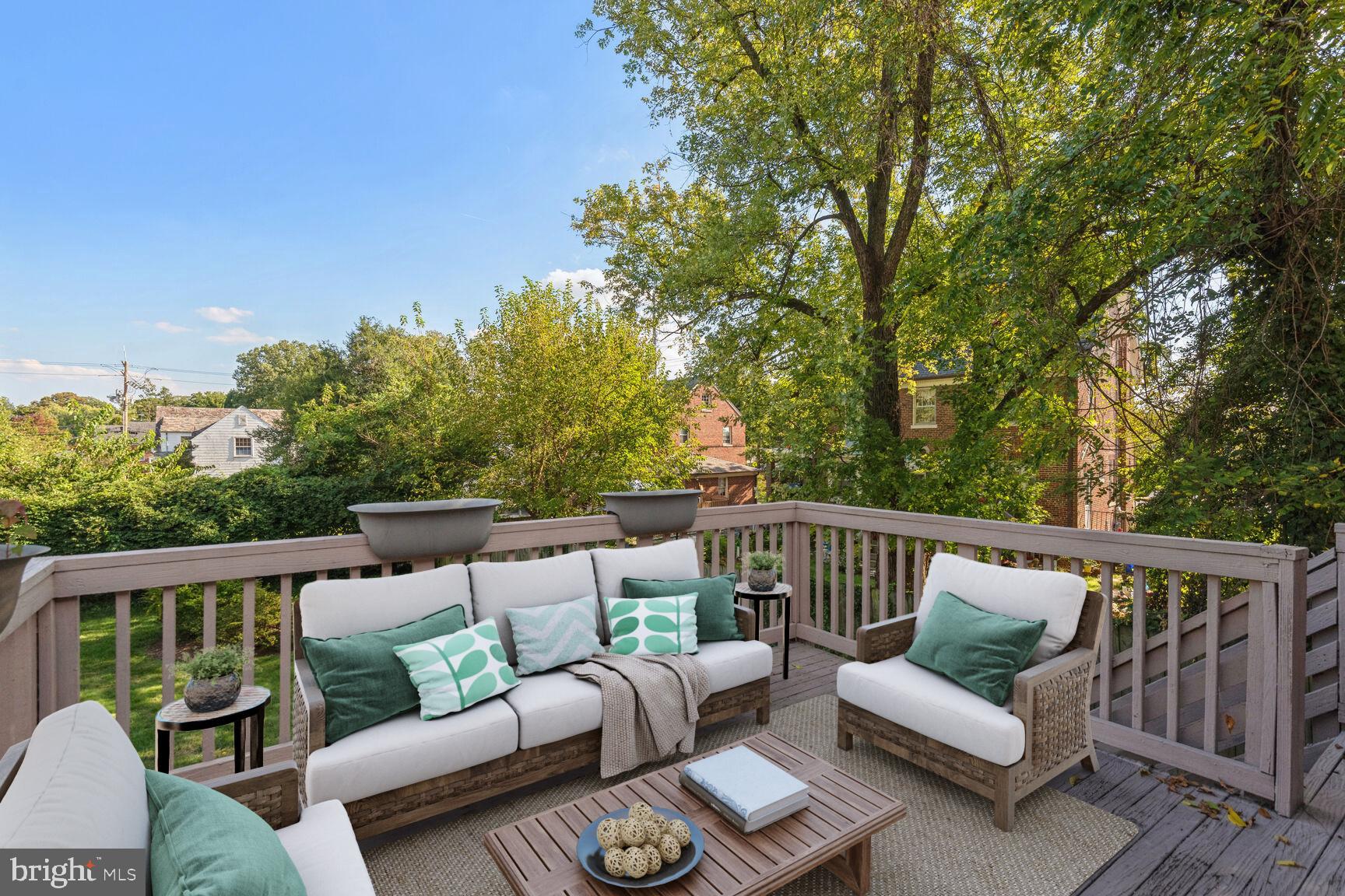 WOODMOOR - Residential