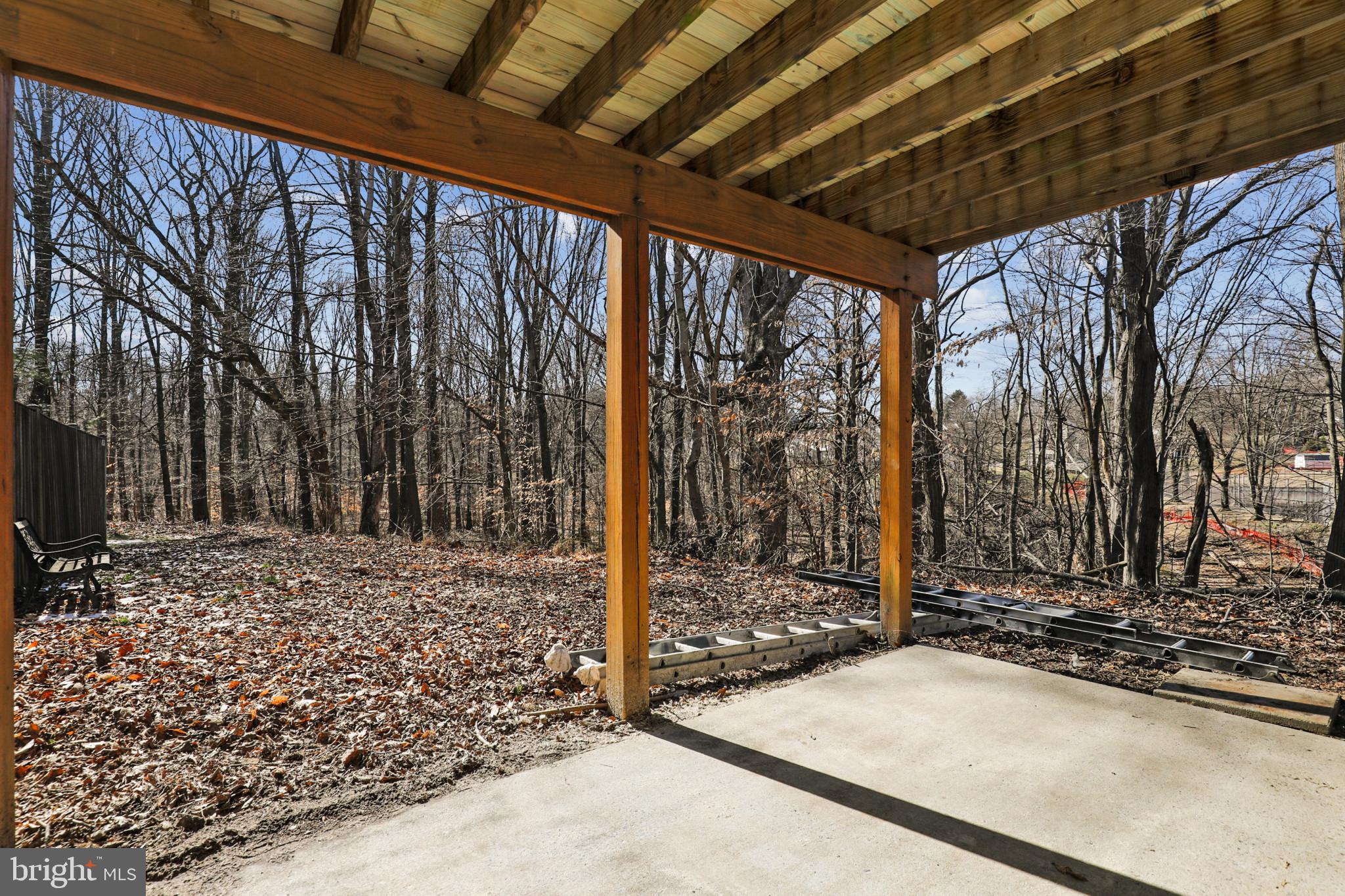 WHITE OAK - Residential Lease