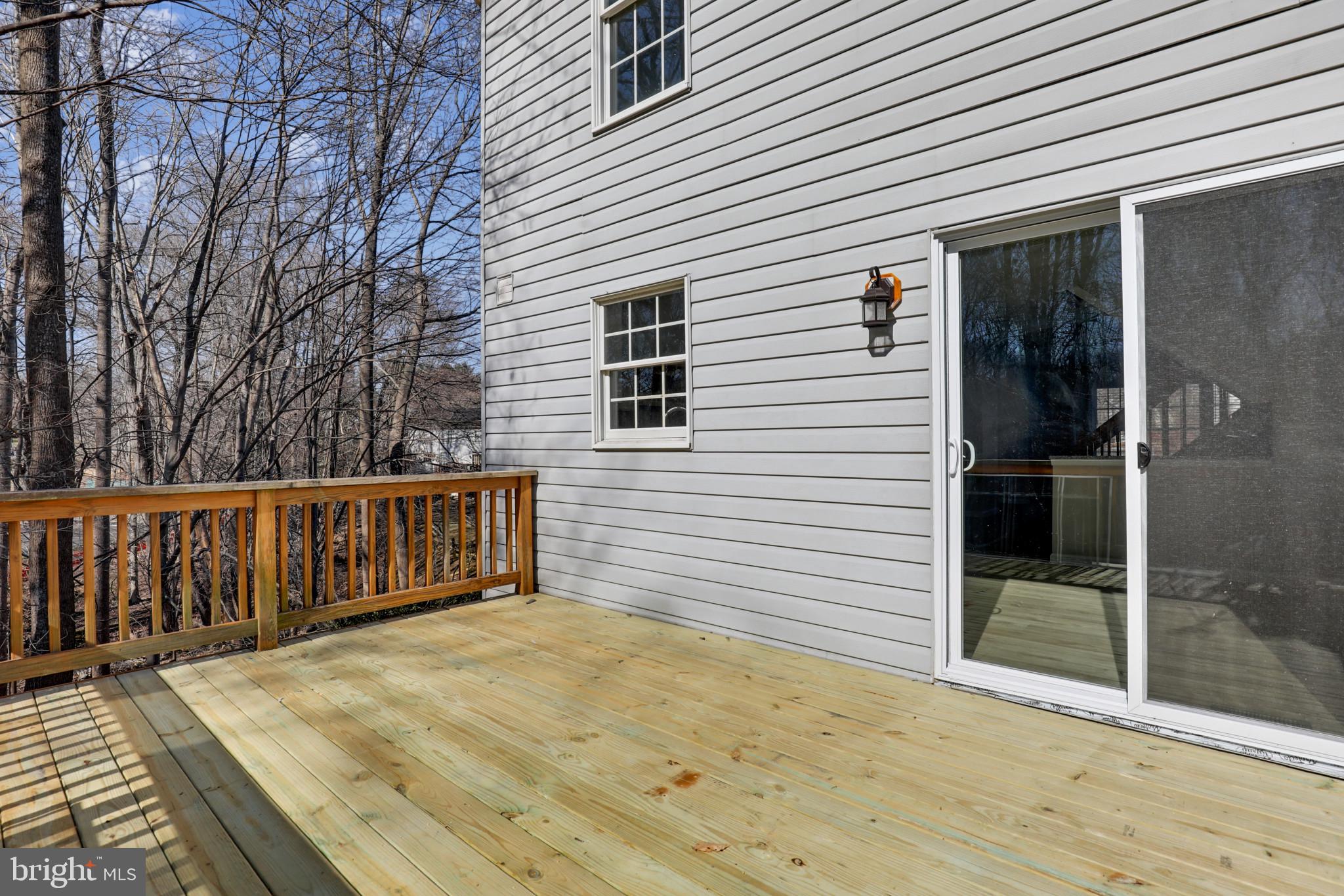 WHITE OAK - Residential Lease