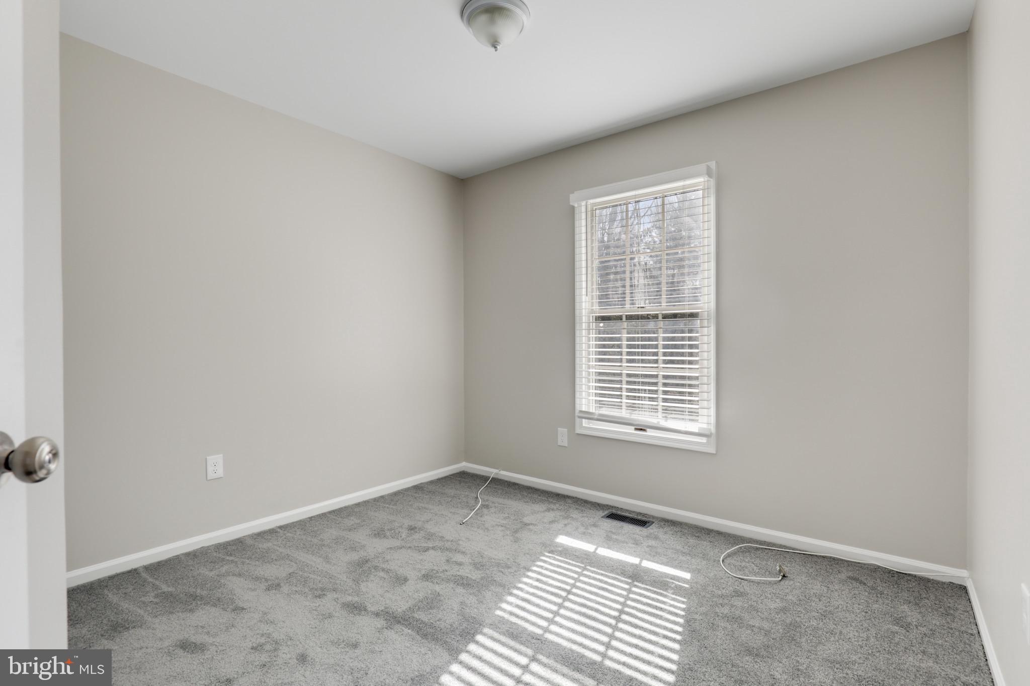 WHITE OAK - Residential Lease