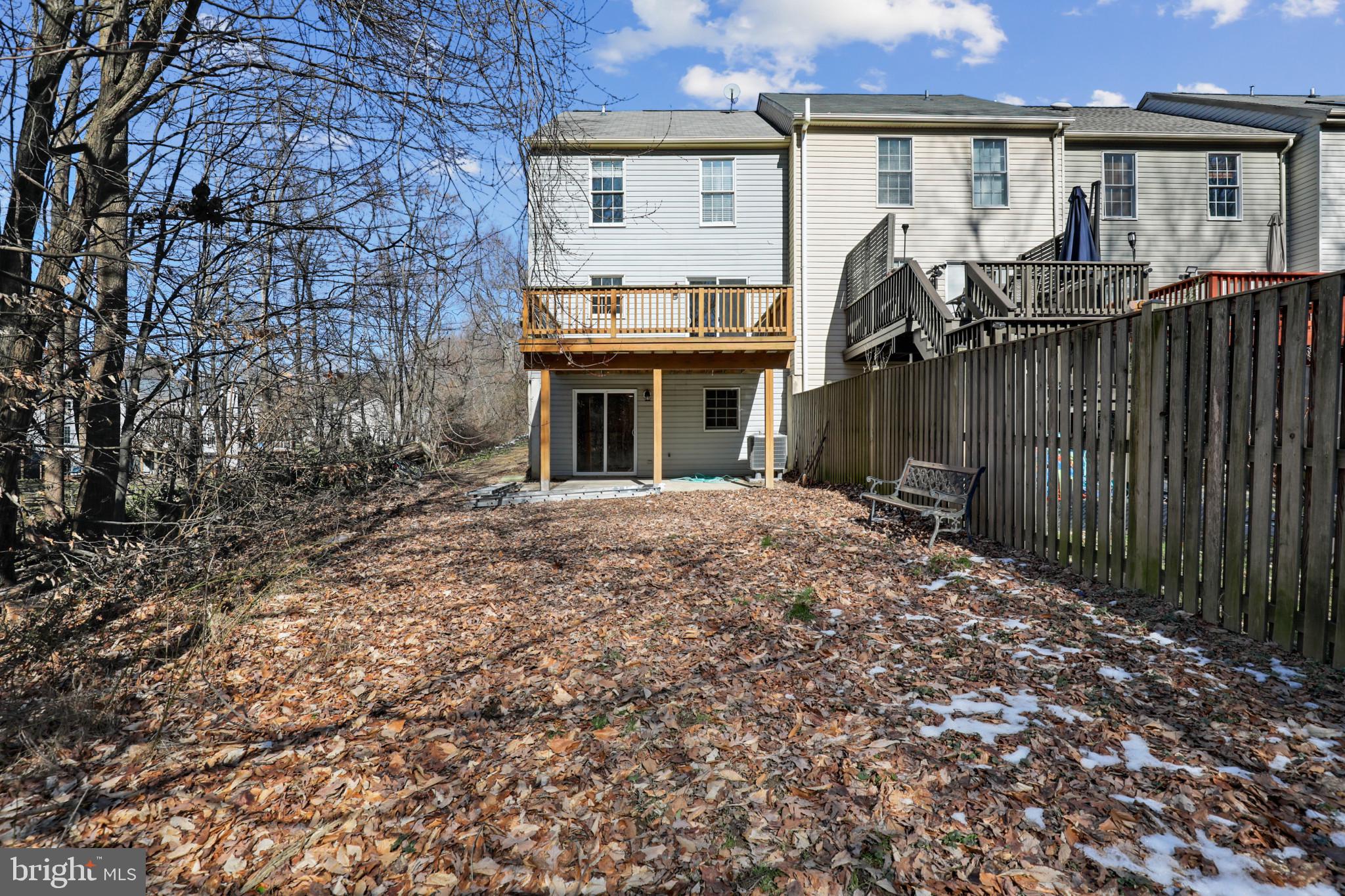 WHITE OAK - Residential Lease