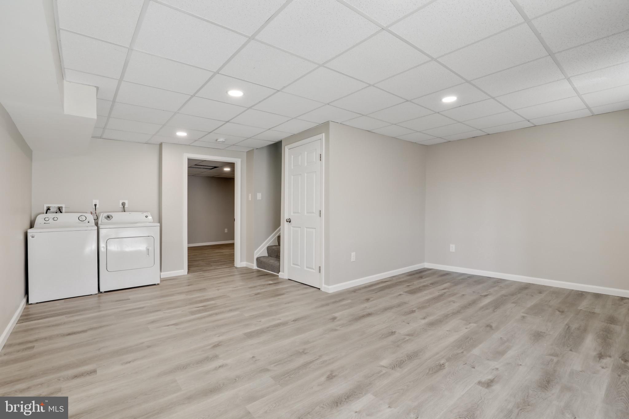 WHITE OAK - Residential Lease