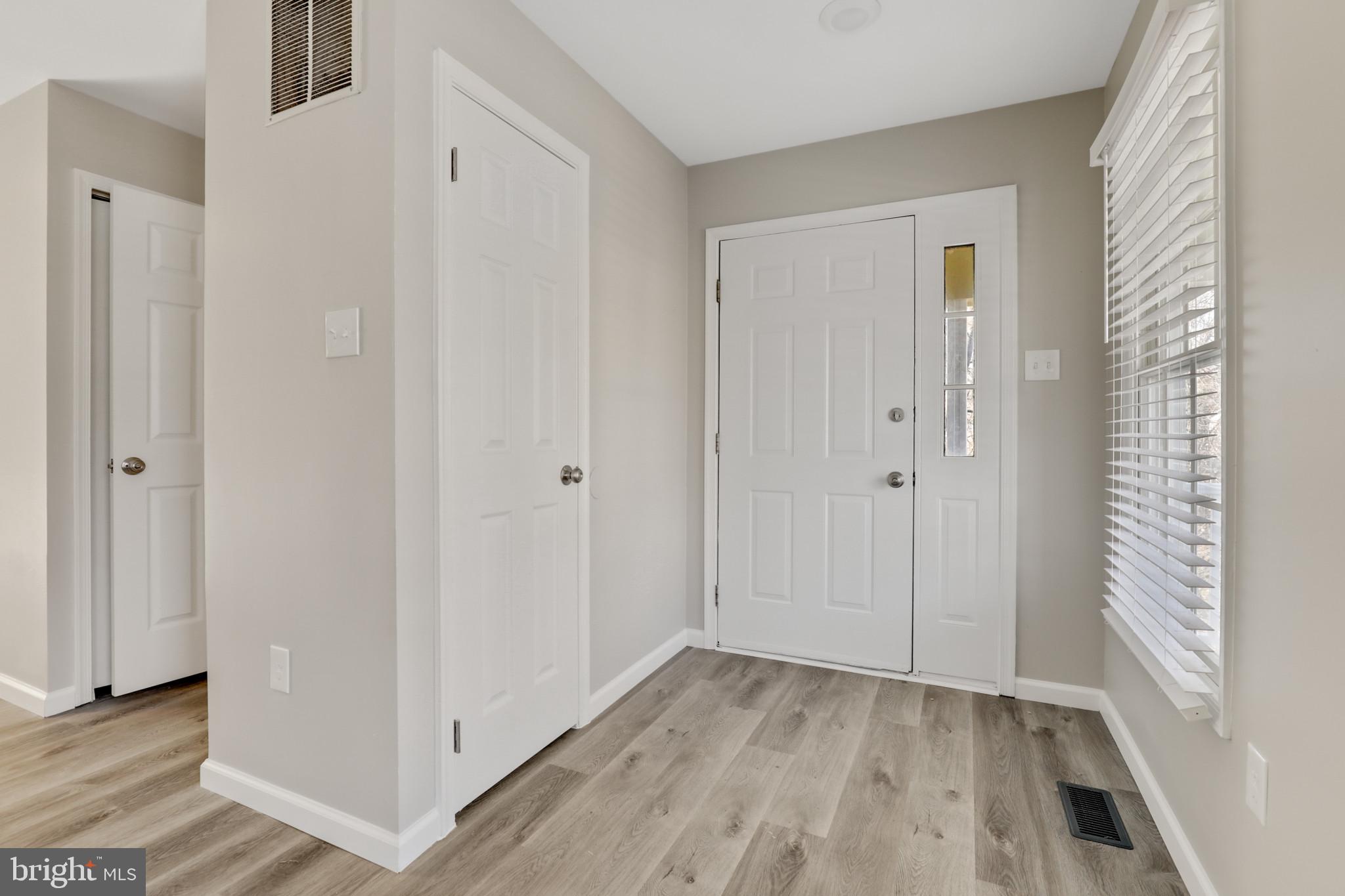 WHITE OAK - Residential Lease