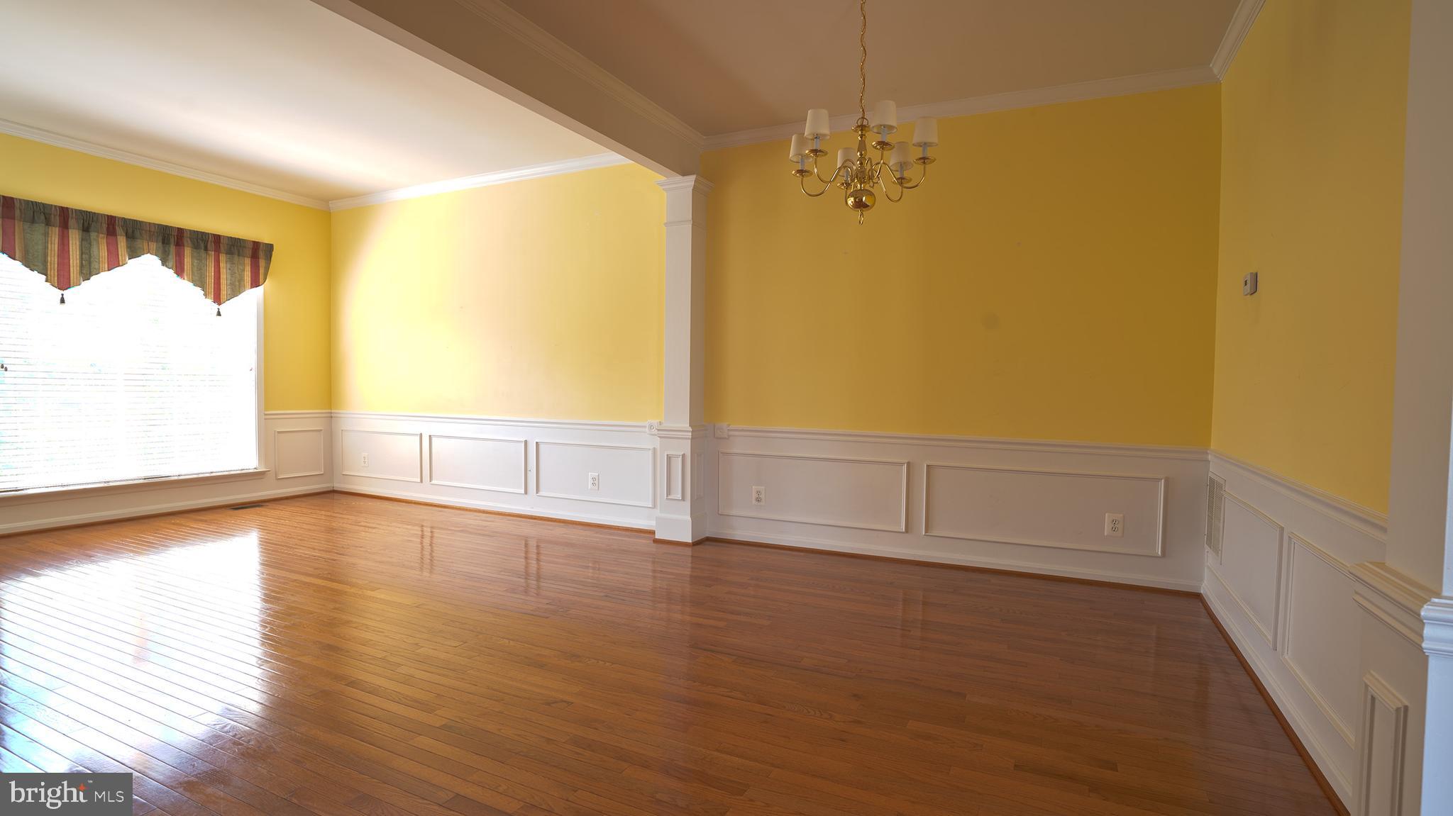 LAUREL HILL LANDBAY - Residential Lease