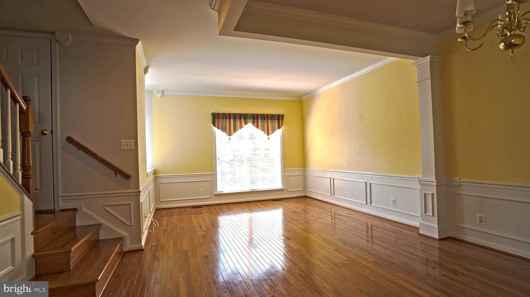 LAUREL HILL LANDBAY - Residential Lease